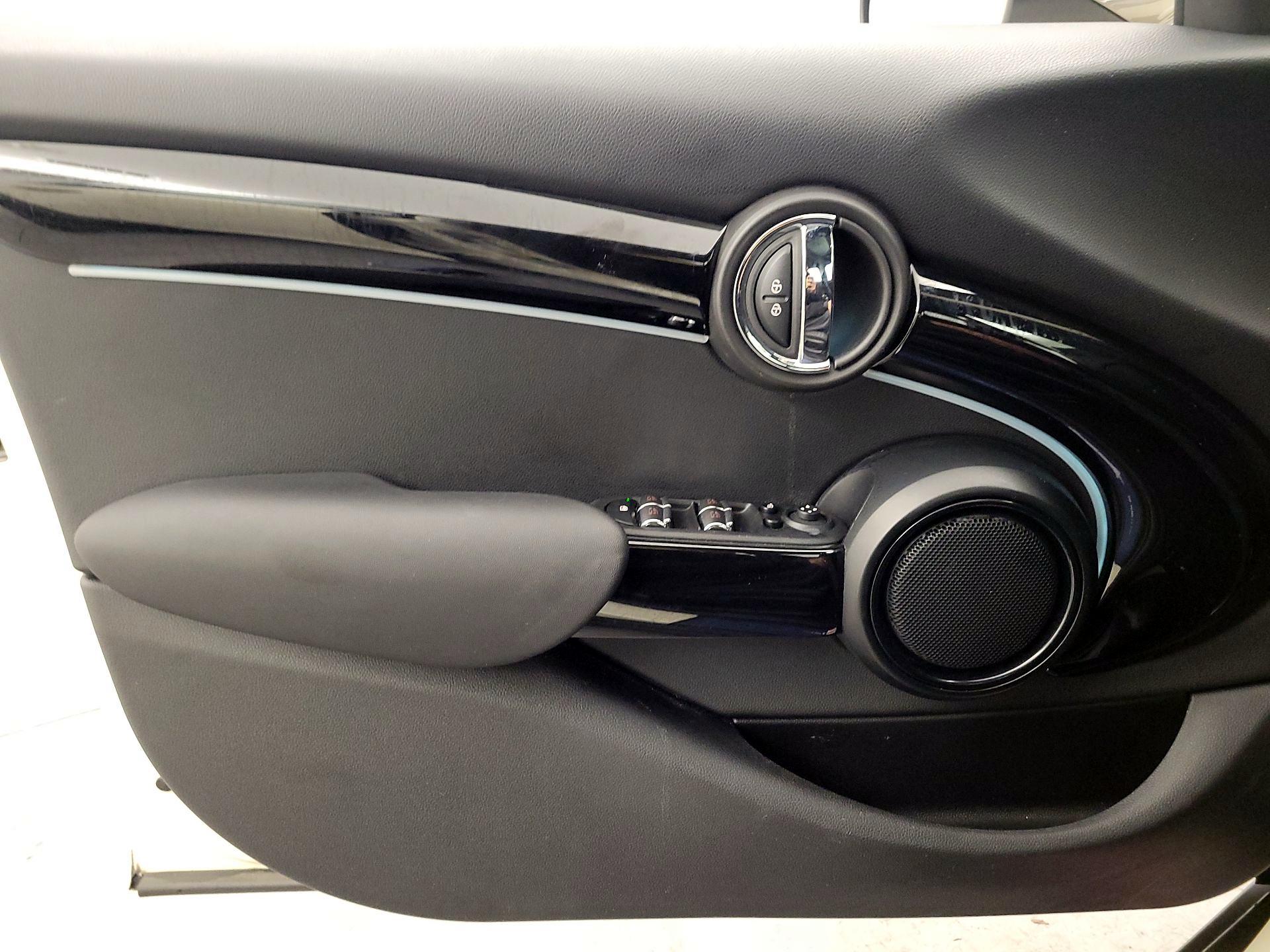 Thumbnail: 2023 MINI Cooper Hardtop - 12