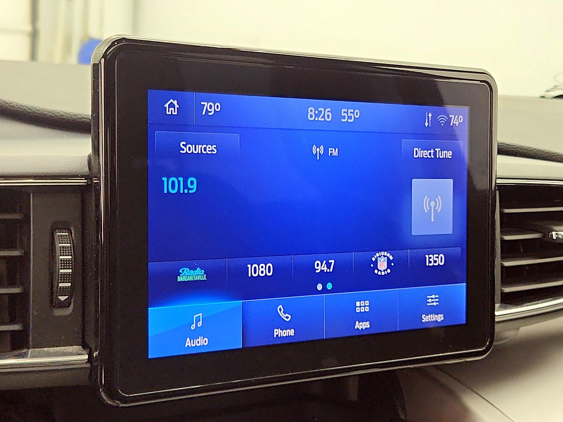 Thumbnail: 2022 Ford Explorer - 15