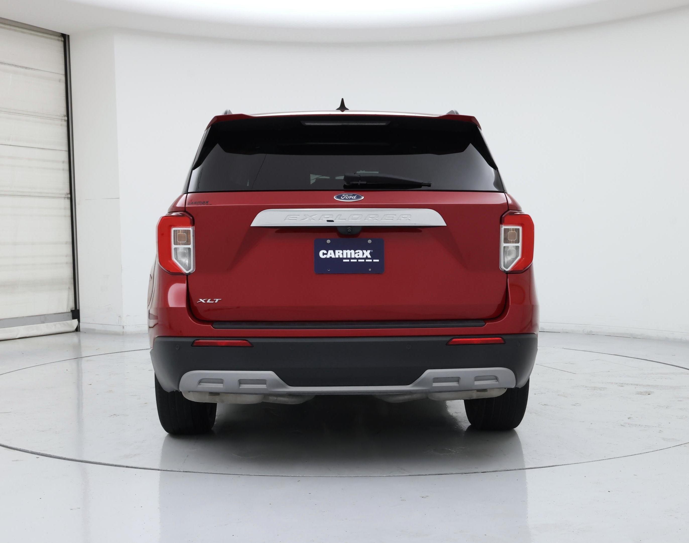 Thumbnail: 2022 Ford Explorer - 6