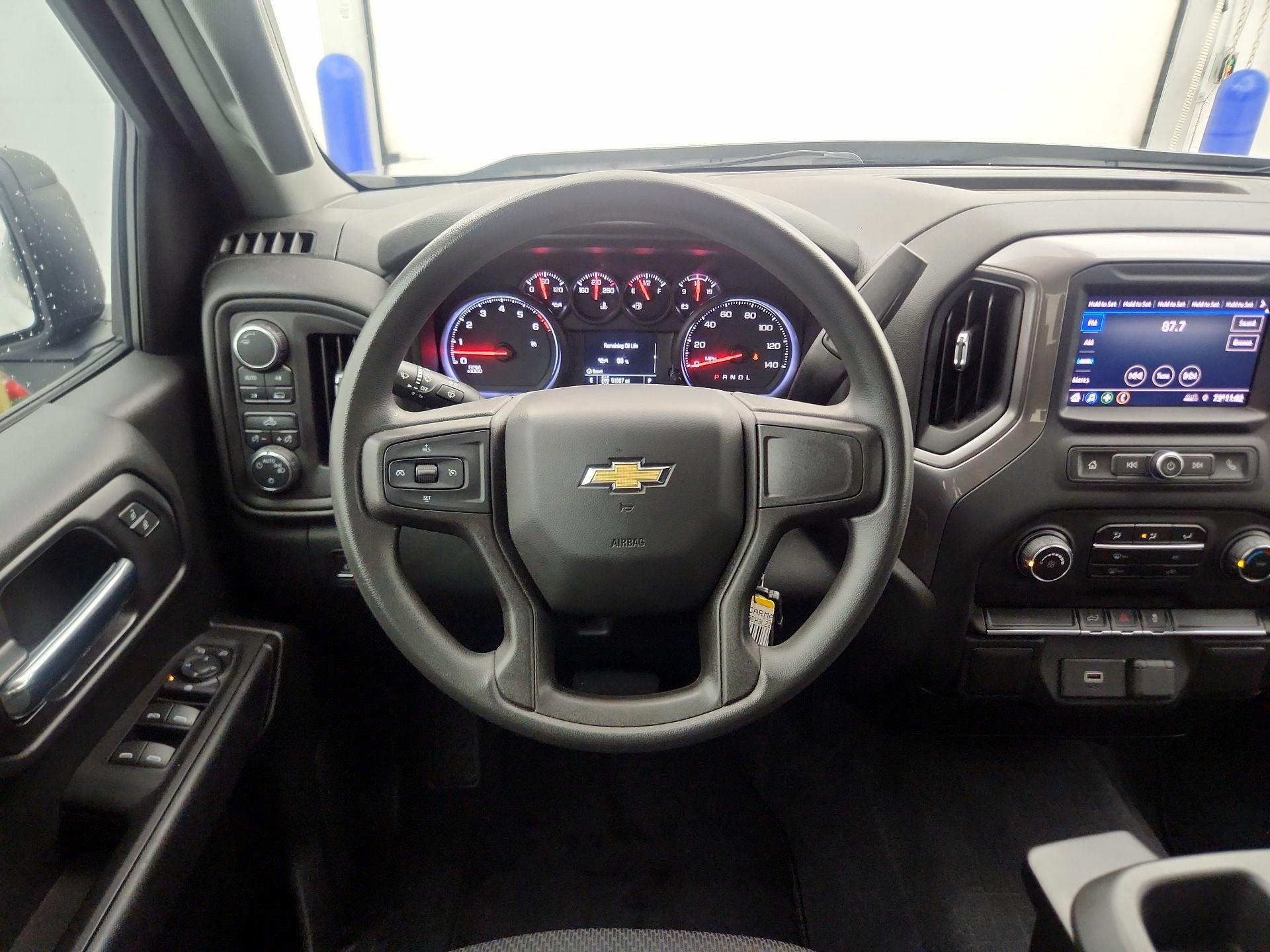 Thumbnail: 2020 Chevrolet Silverado 1500 - 10