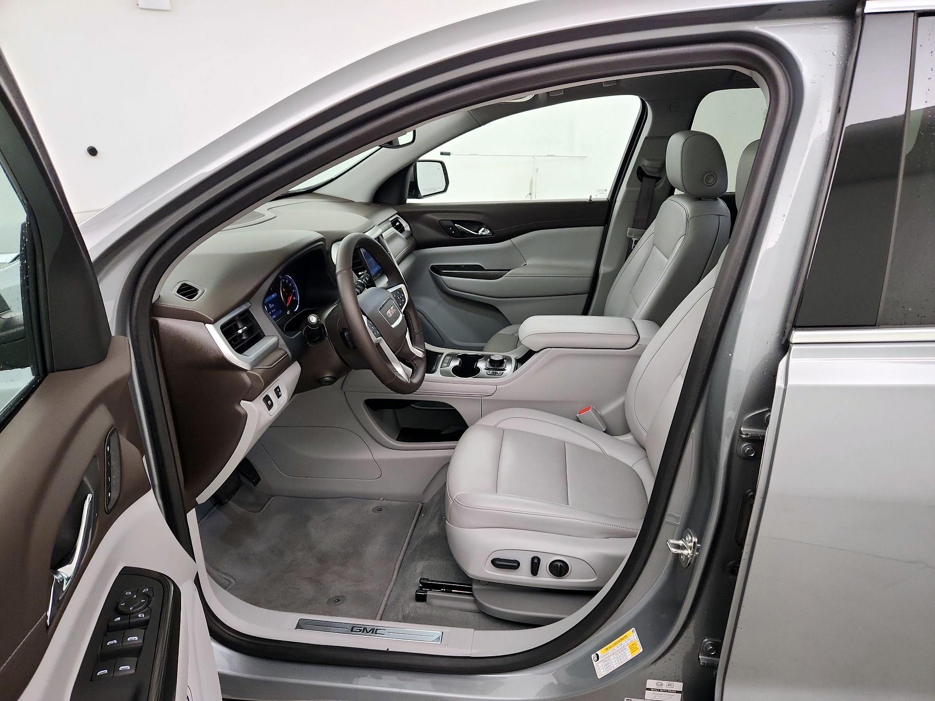 Thumbnail: 2023 GMC Acadia - 9