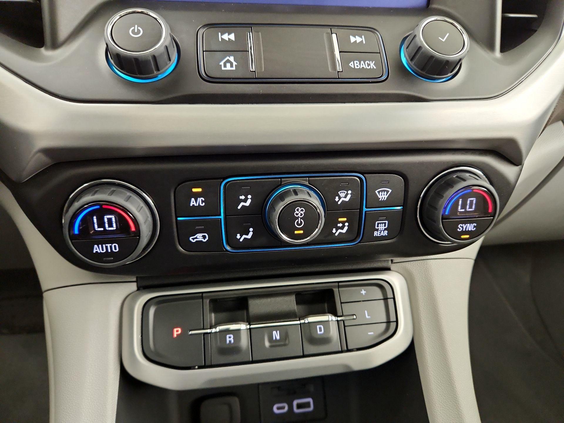 Thumbnail: 2023 GMC Acadia - 15