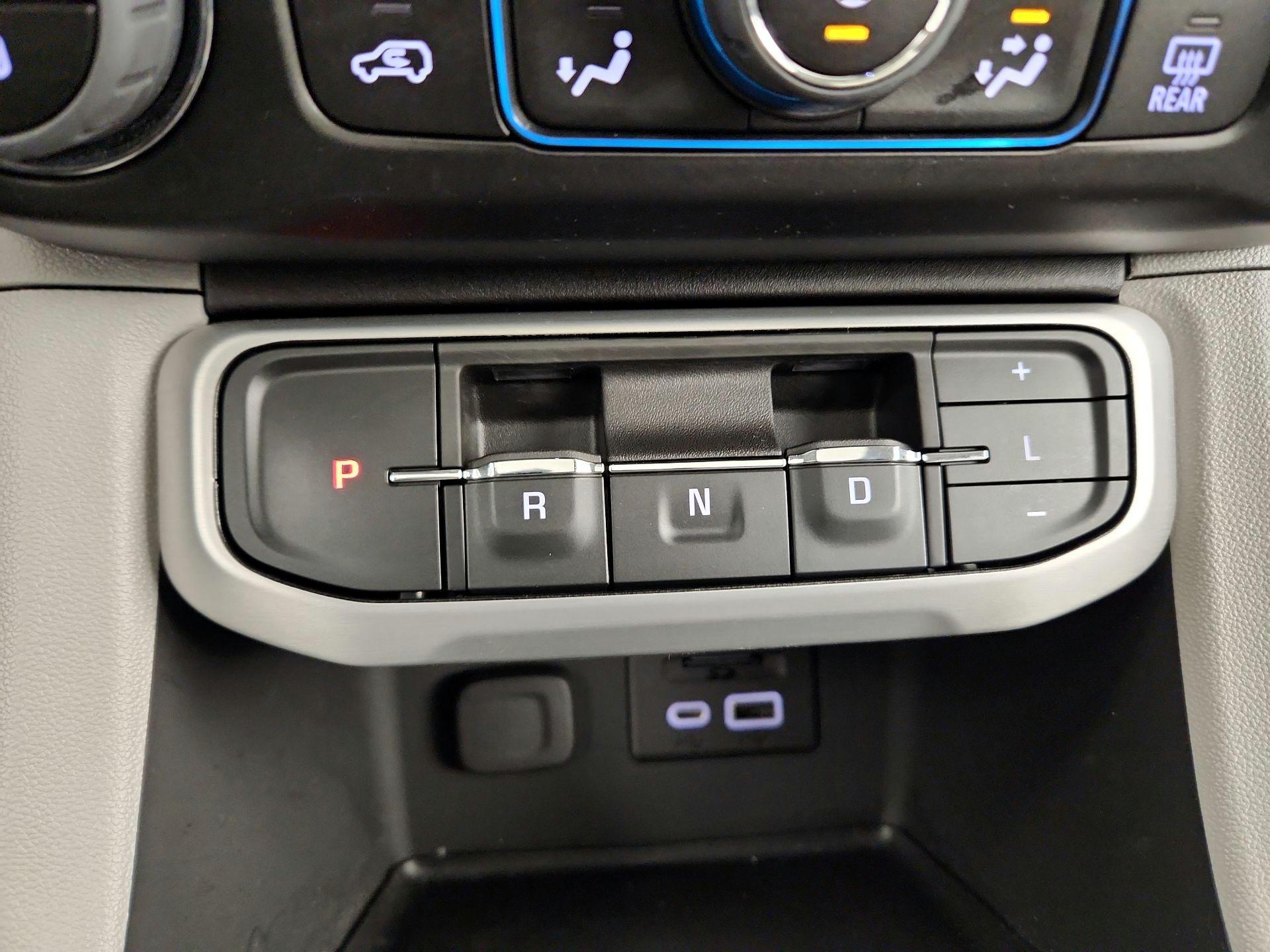 Thumbnail: 2023 GMC Acadia - 16