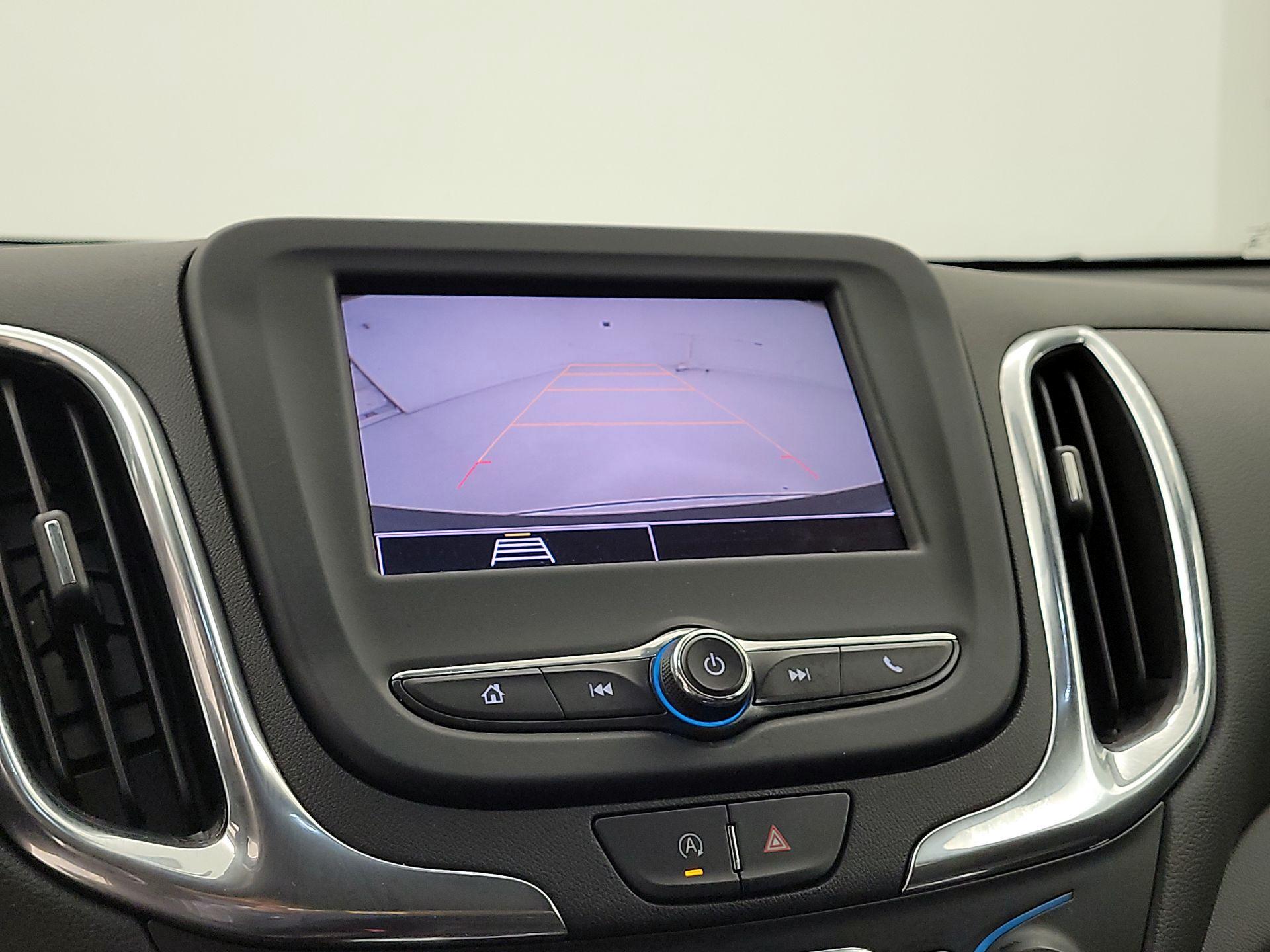 Thumbnail: 2022 Chevrolet Equinox - 14