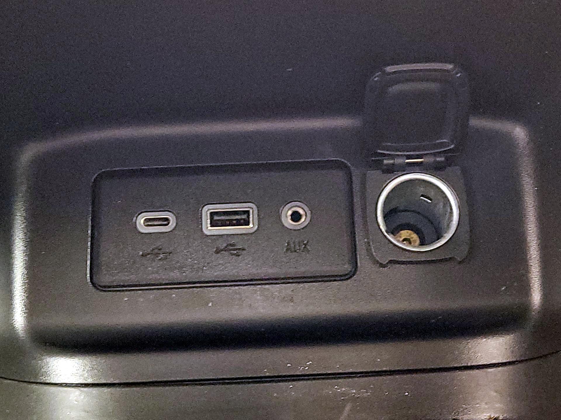 Thumbnail: 2022 Chevrolet Equinox - 18