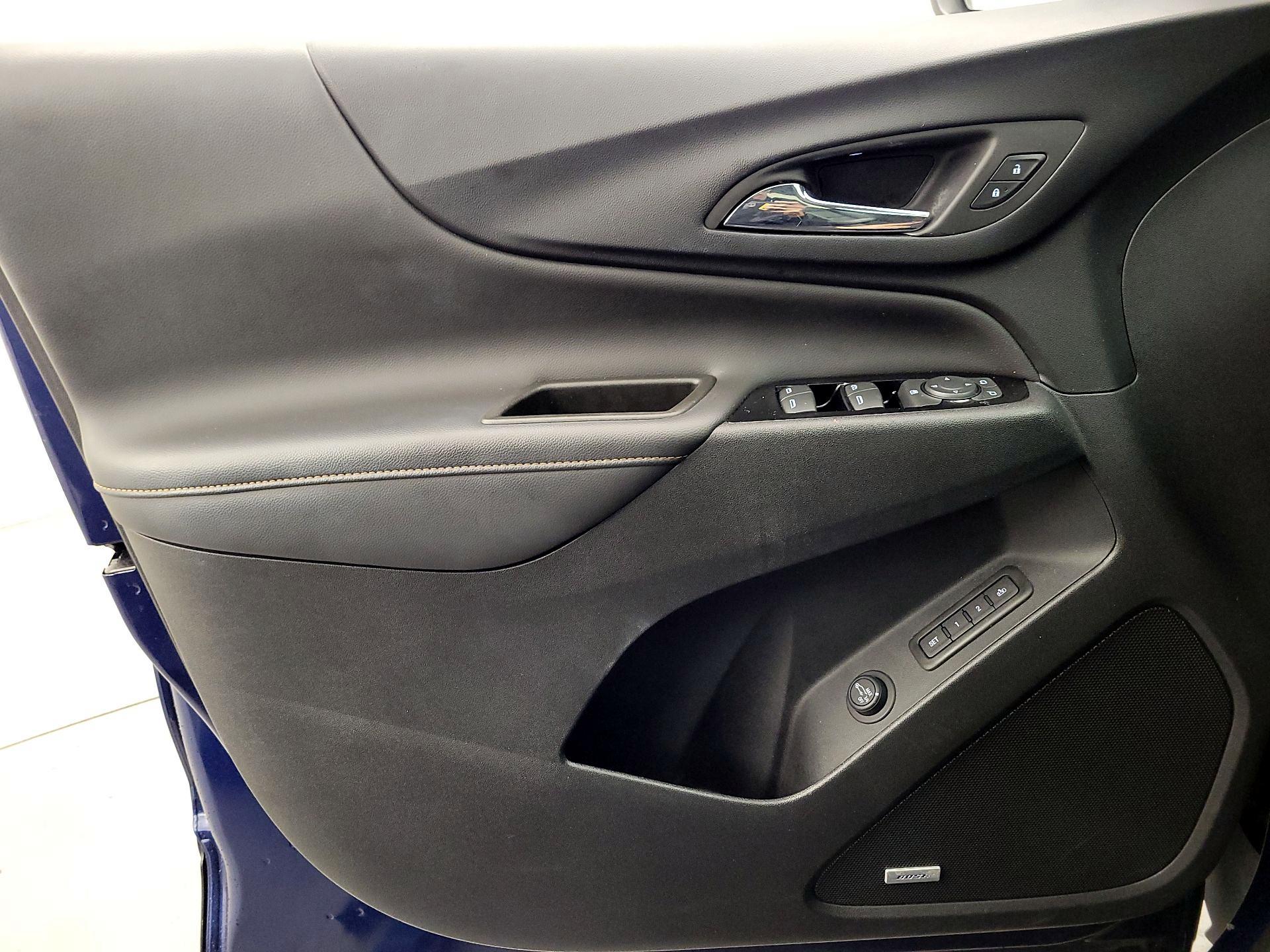 Thumbnail: 2023 Chevrolet Equinox - 12