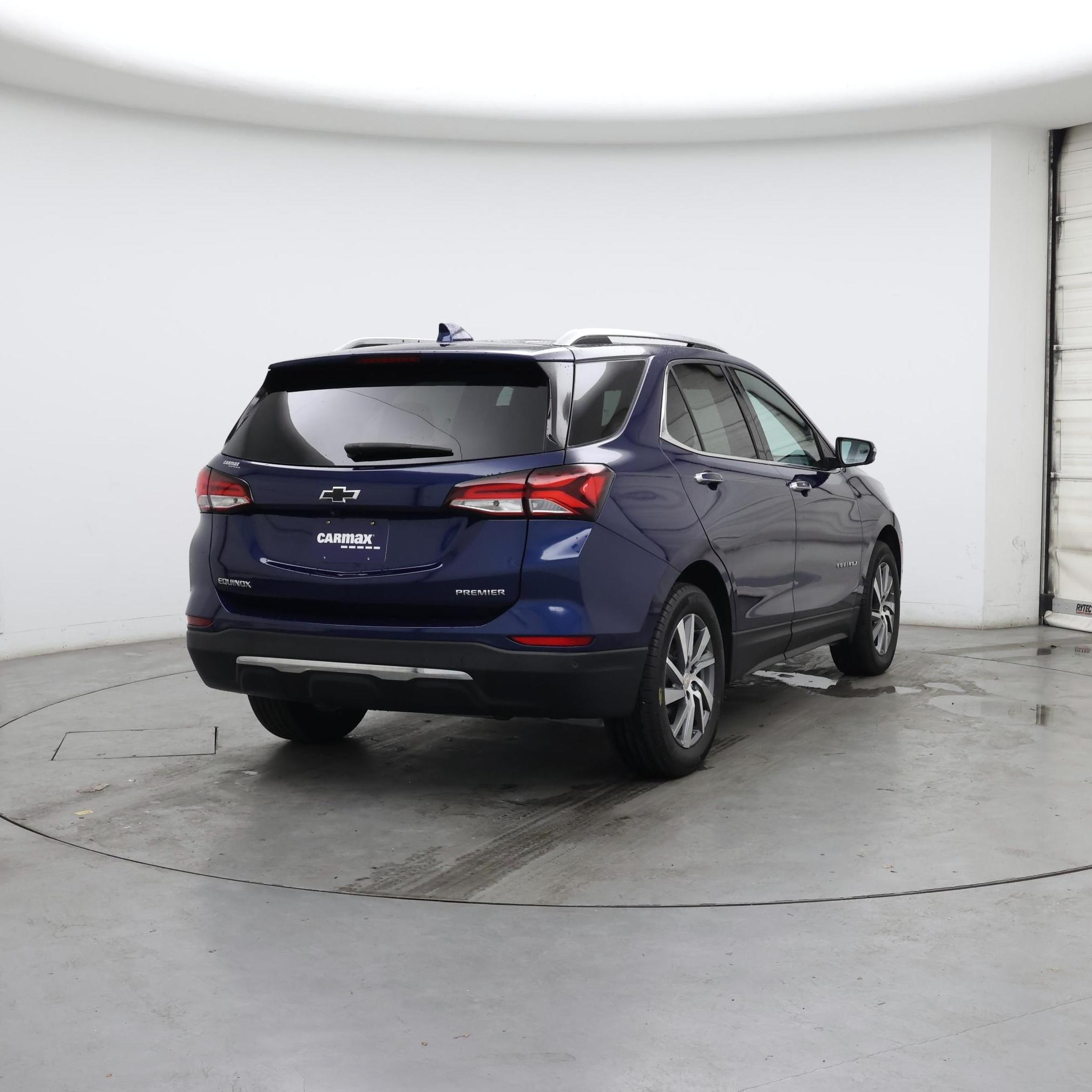 Thumbnail: 2023 Chevrolet Equinox - 8