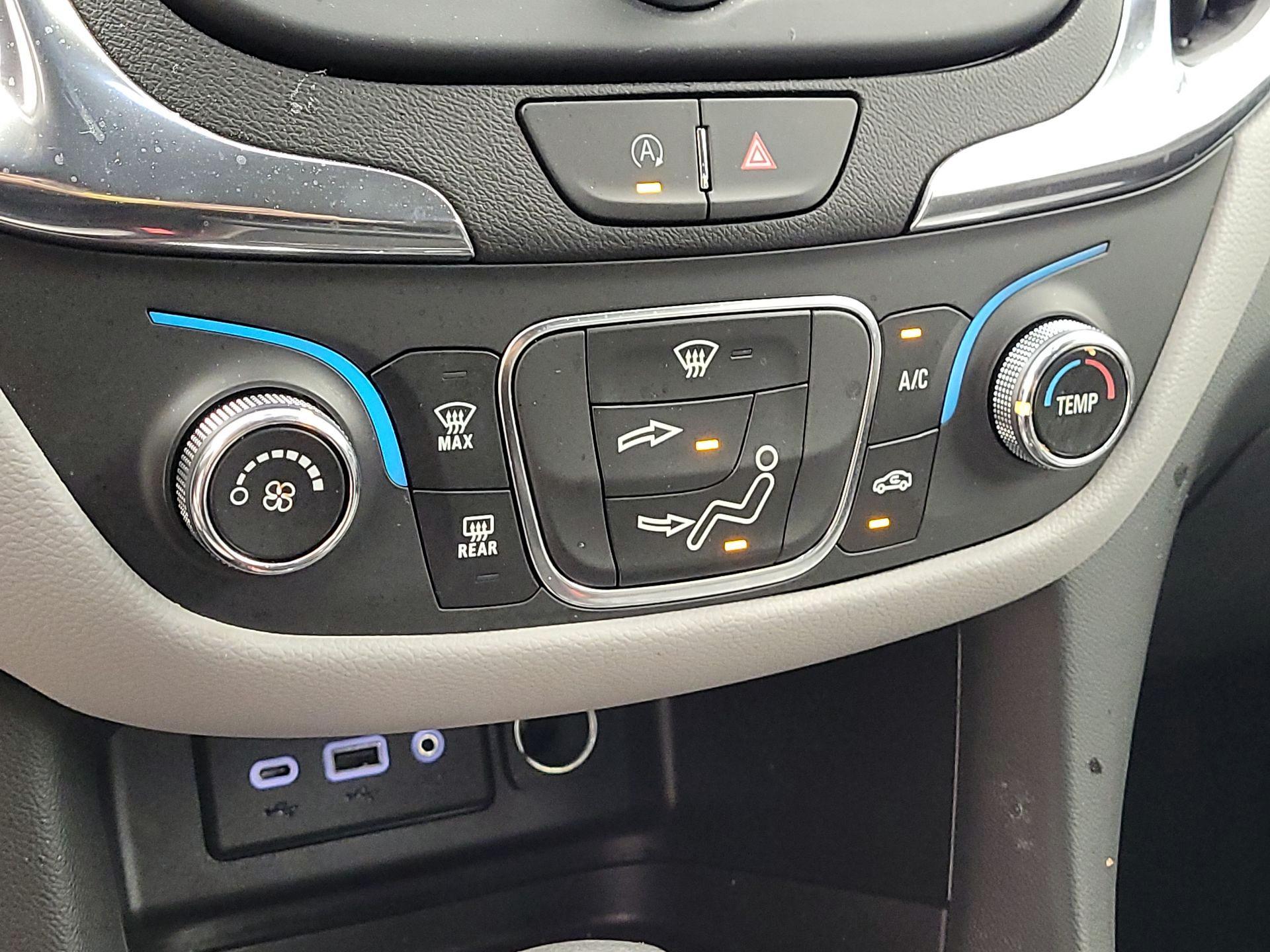 Thumbnail: 2023 Chevrolet Equinox - 16