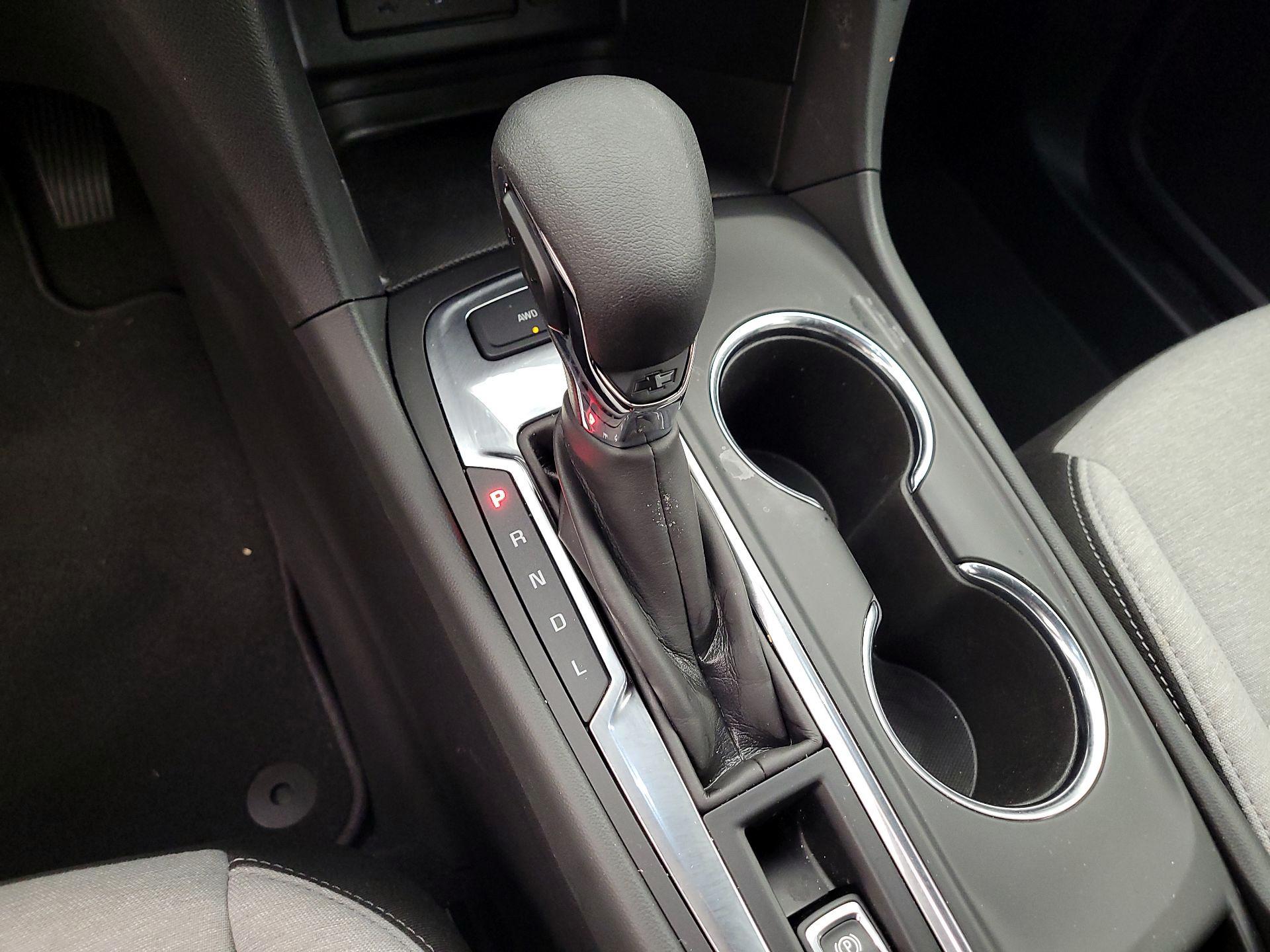 Thumbnail: 2023 Chevrolet Equinox - 17