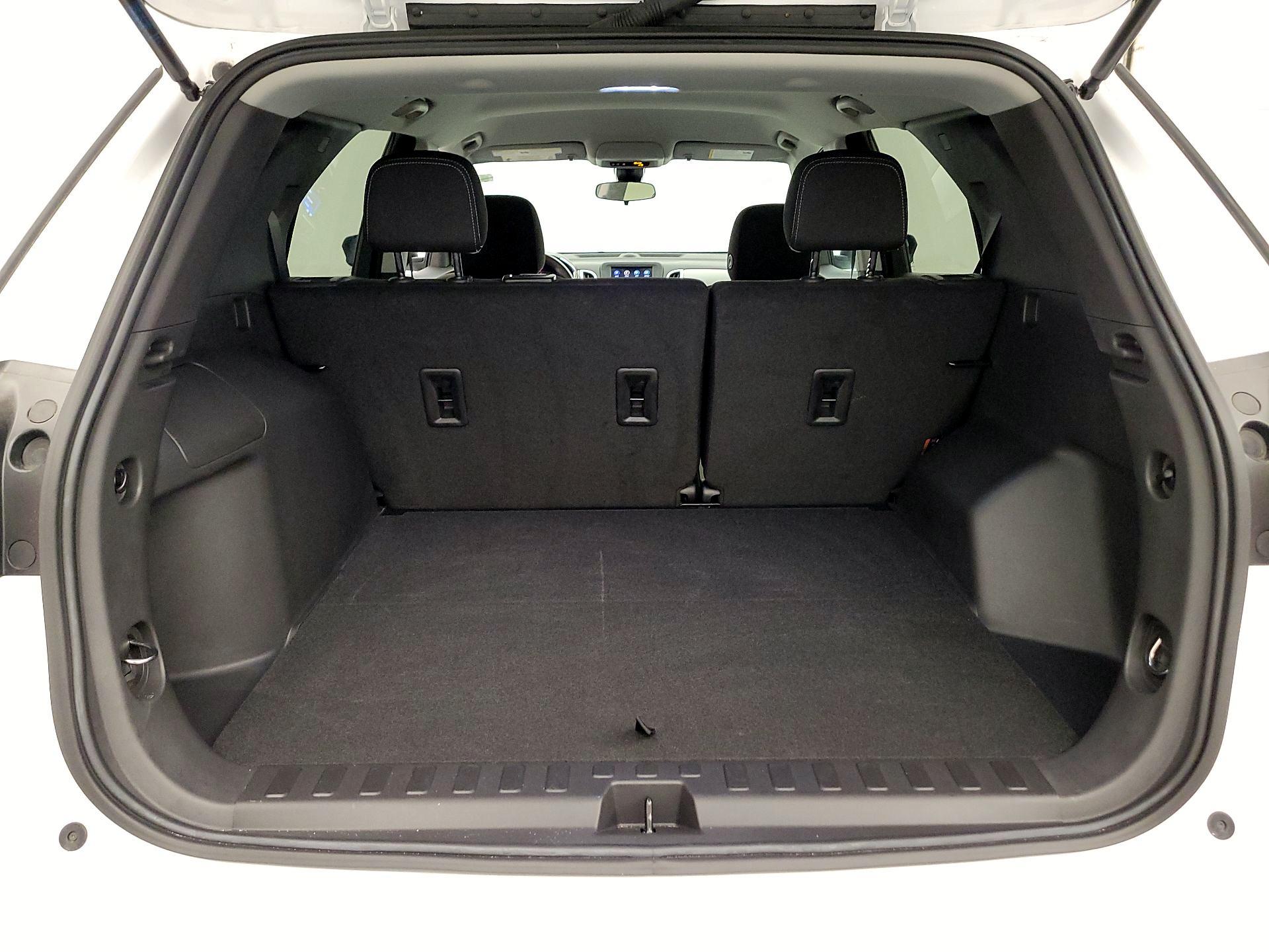 Thumbnail: 2023 Chevrolet Equinox - 20