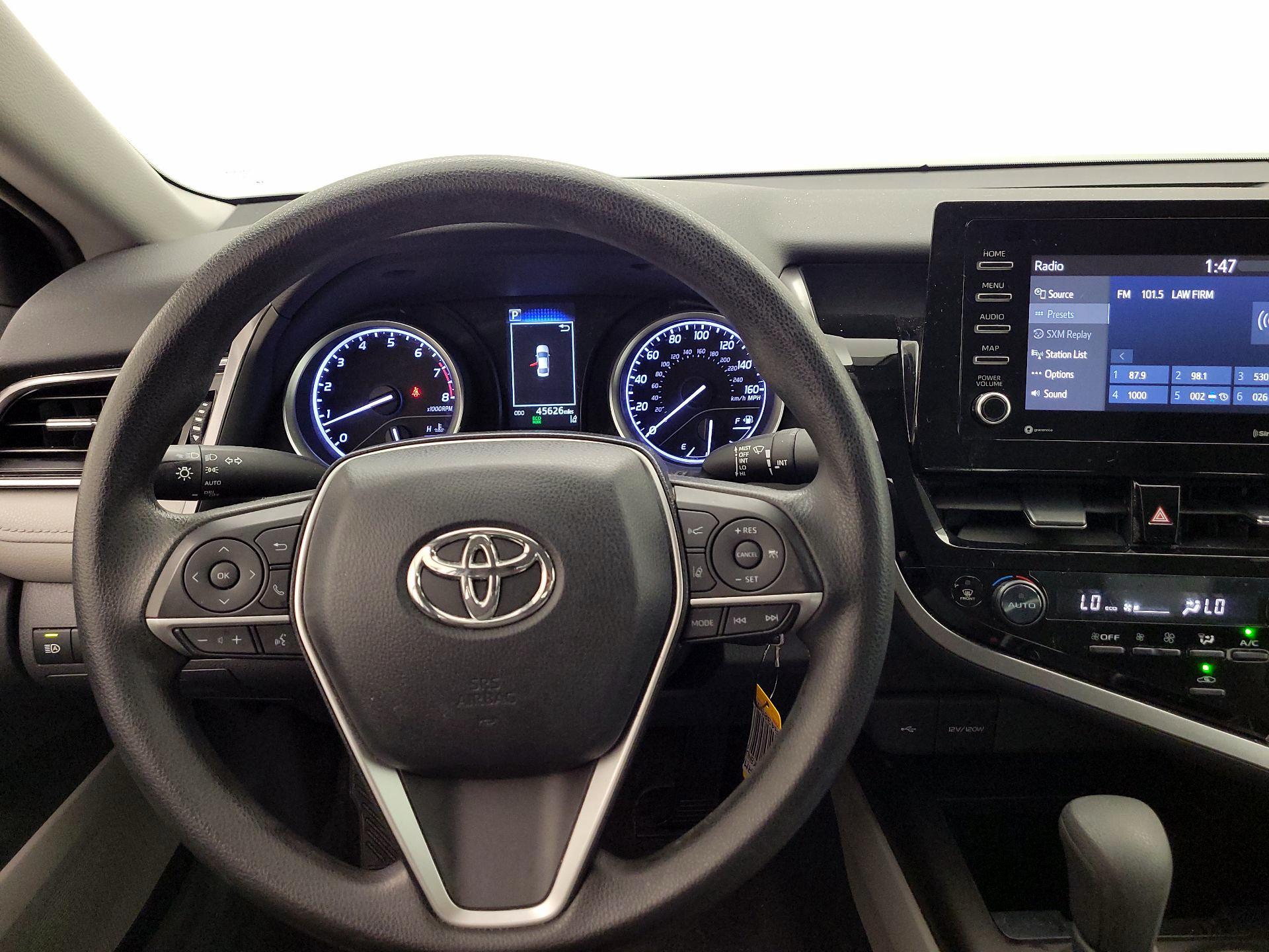 Thumbnail: 2022 Toyota Camry - 10