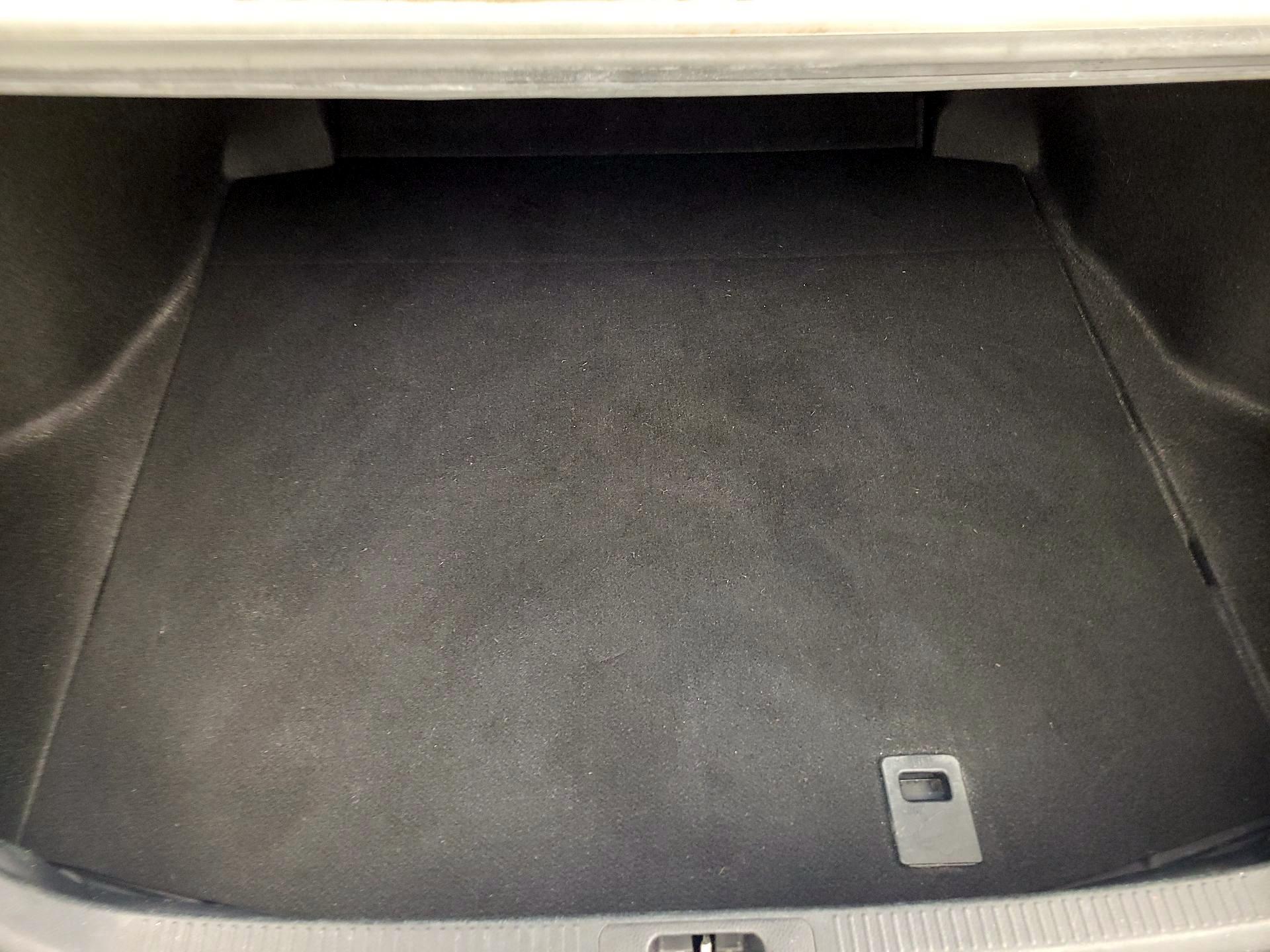 Thumbnail: 2022 Toyota Camry - 20