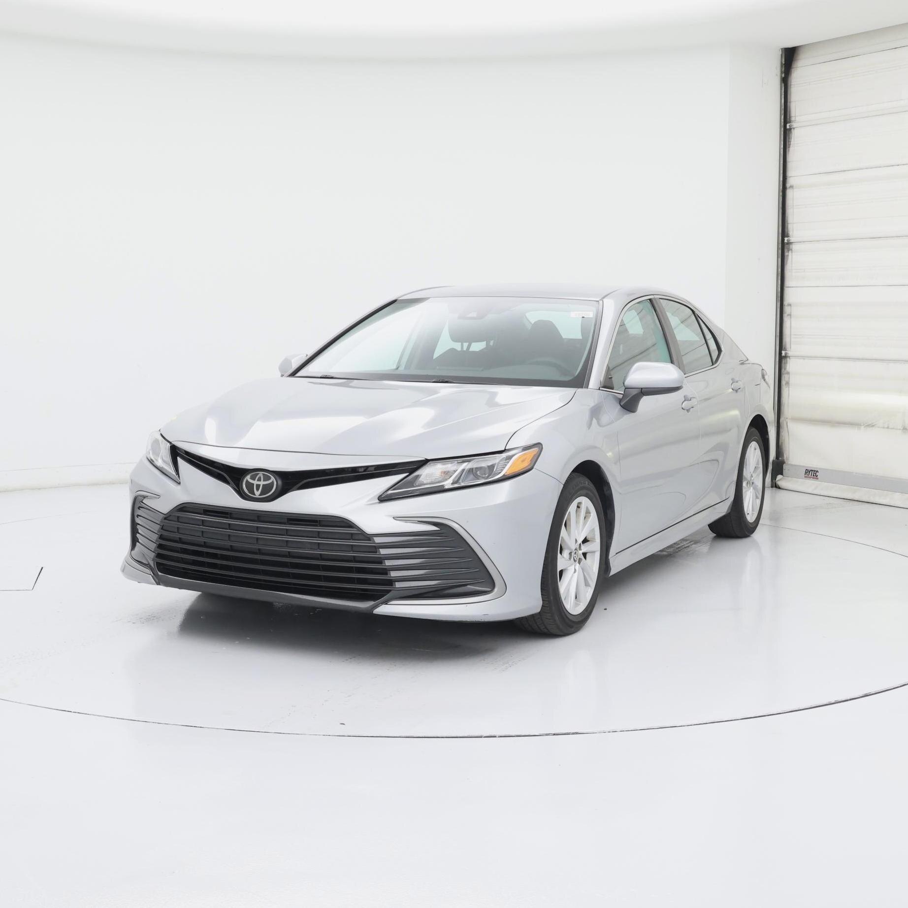 Thumbnail: 2022 Toyota Camry - 4
