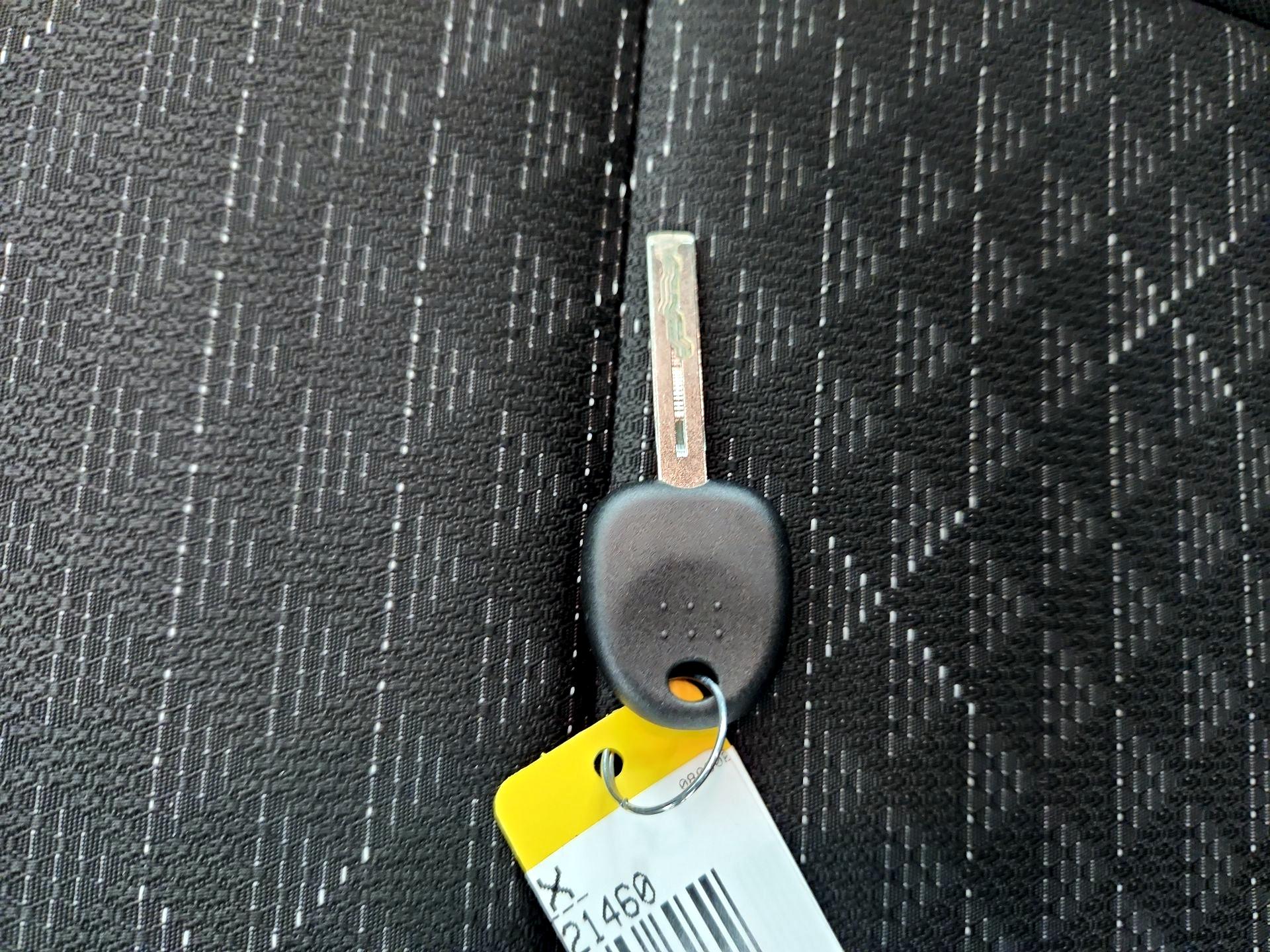 Thumbnail: 2023 Kia Rio - 20