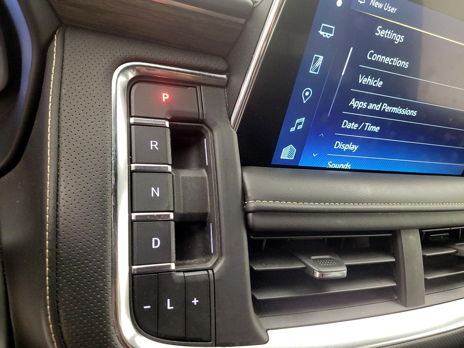 Thumbnail: 2024 Chevrolet Tahoe - 17