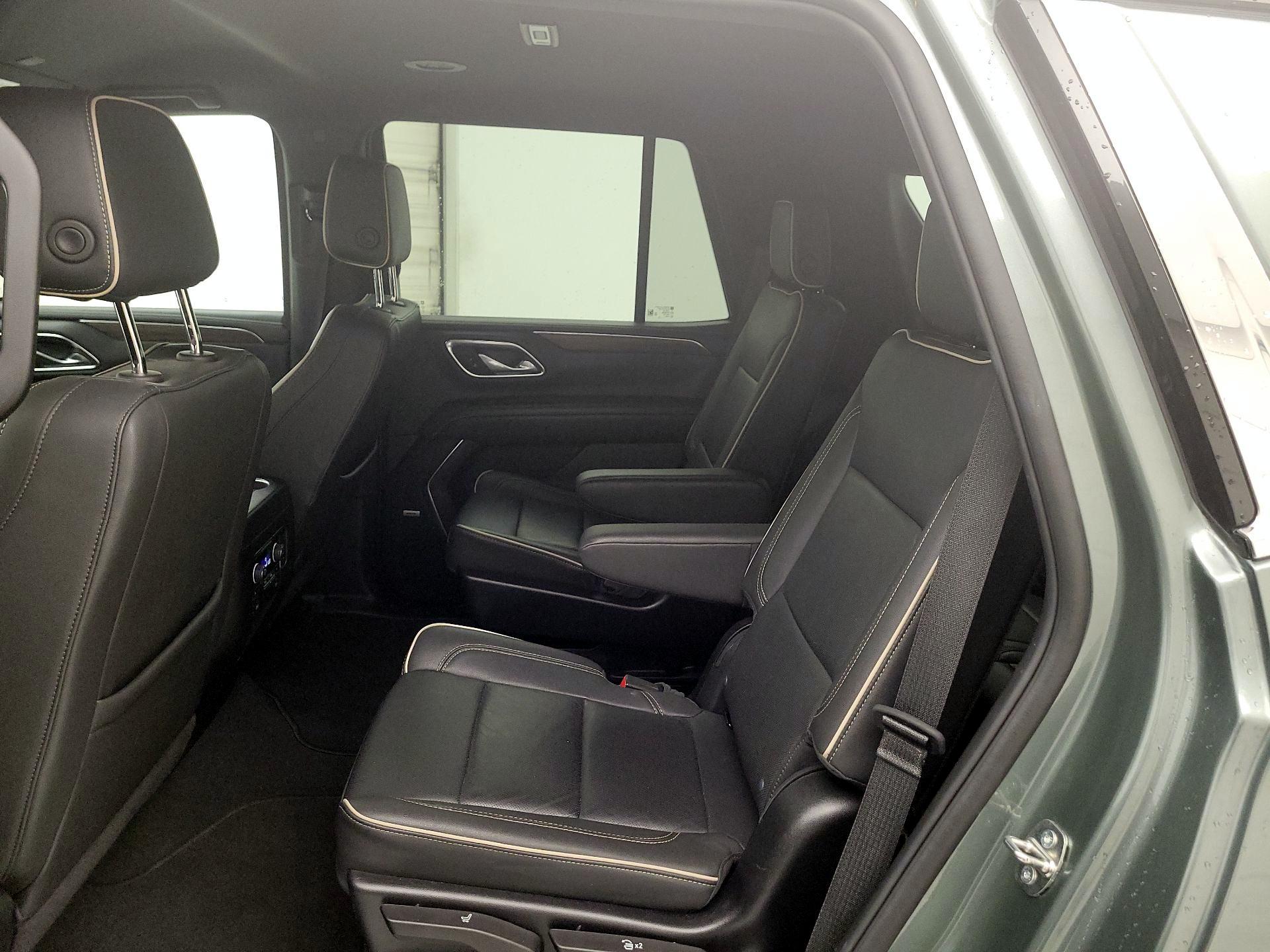 Thumbnail: 2024 Chevrolet Tahoe - 19