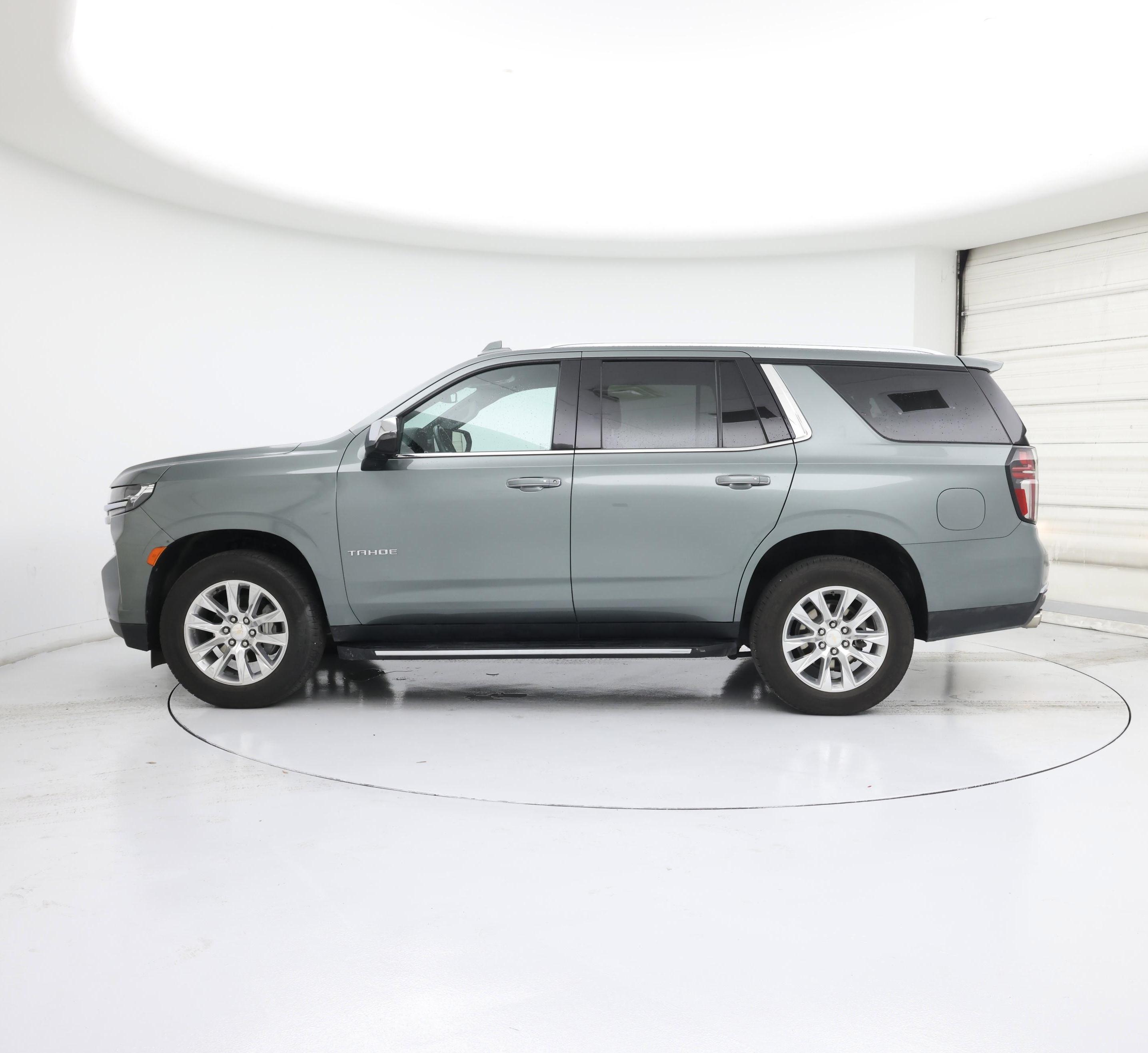 Thumbnail: 2024 Chevrolet Tahoe - 3