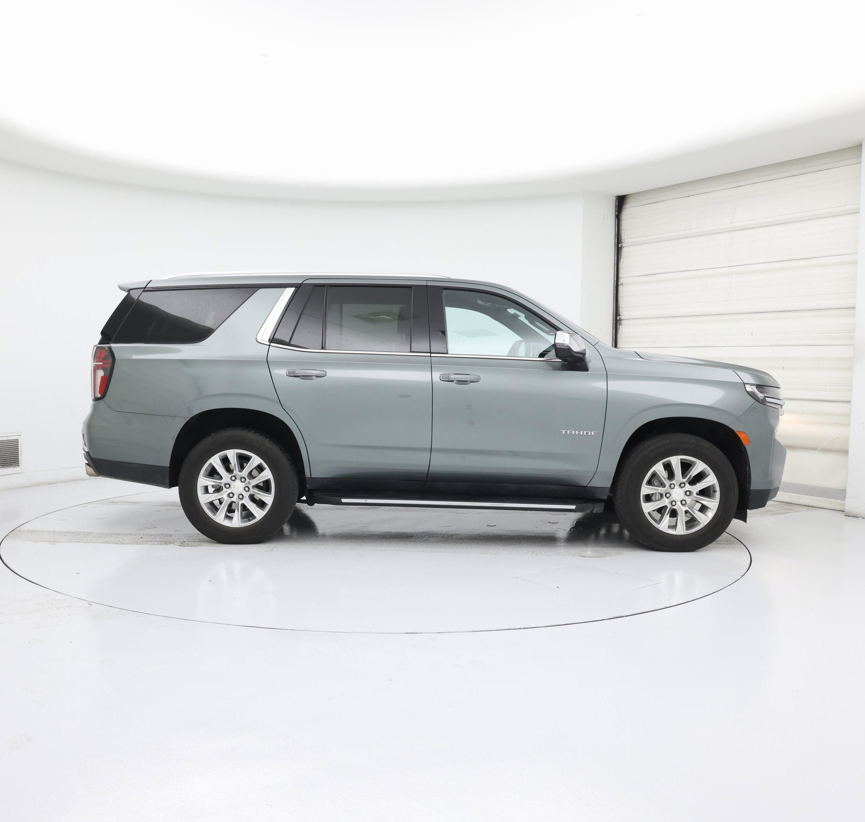 Thumbnail: 2024 Chevrolet Tahoe - 7