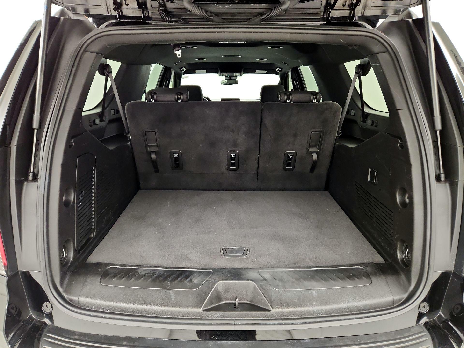 Thumbnail: 2024 Chevrolet Suburban - 19