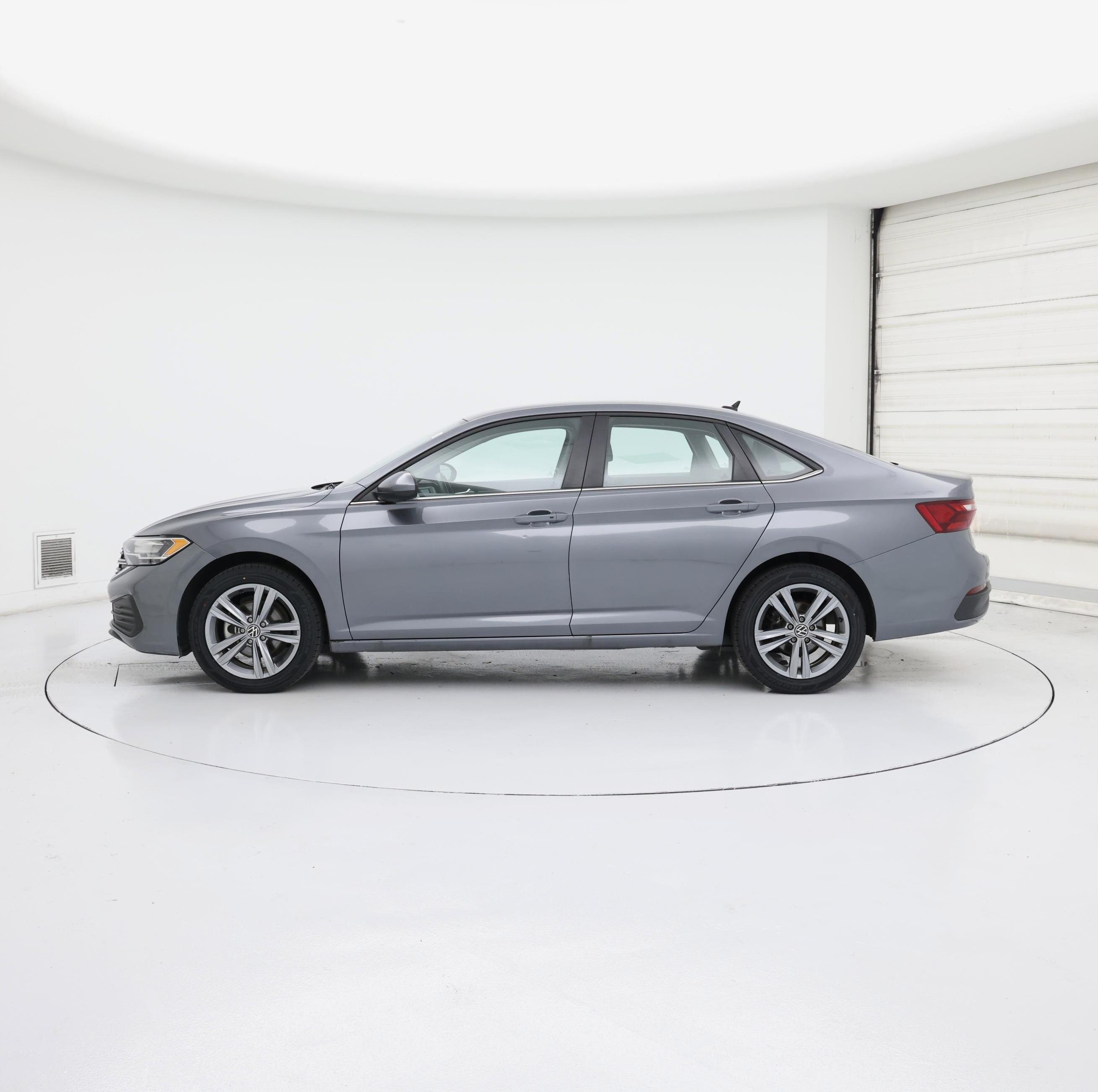 Thumbnail: 2024 Volkswagen Jetta - 3