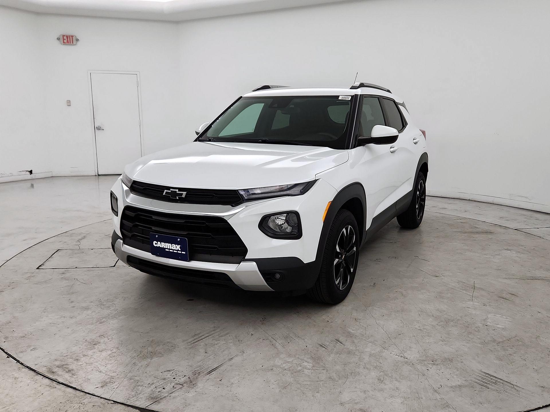 Thumbnail: 2021 Chevrolet TrailBlazer - 3