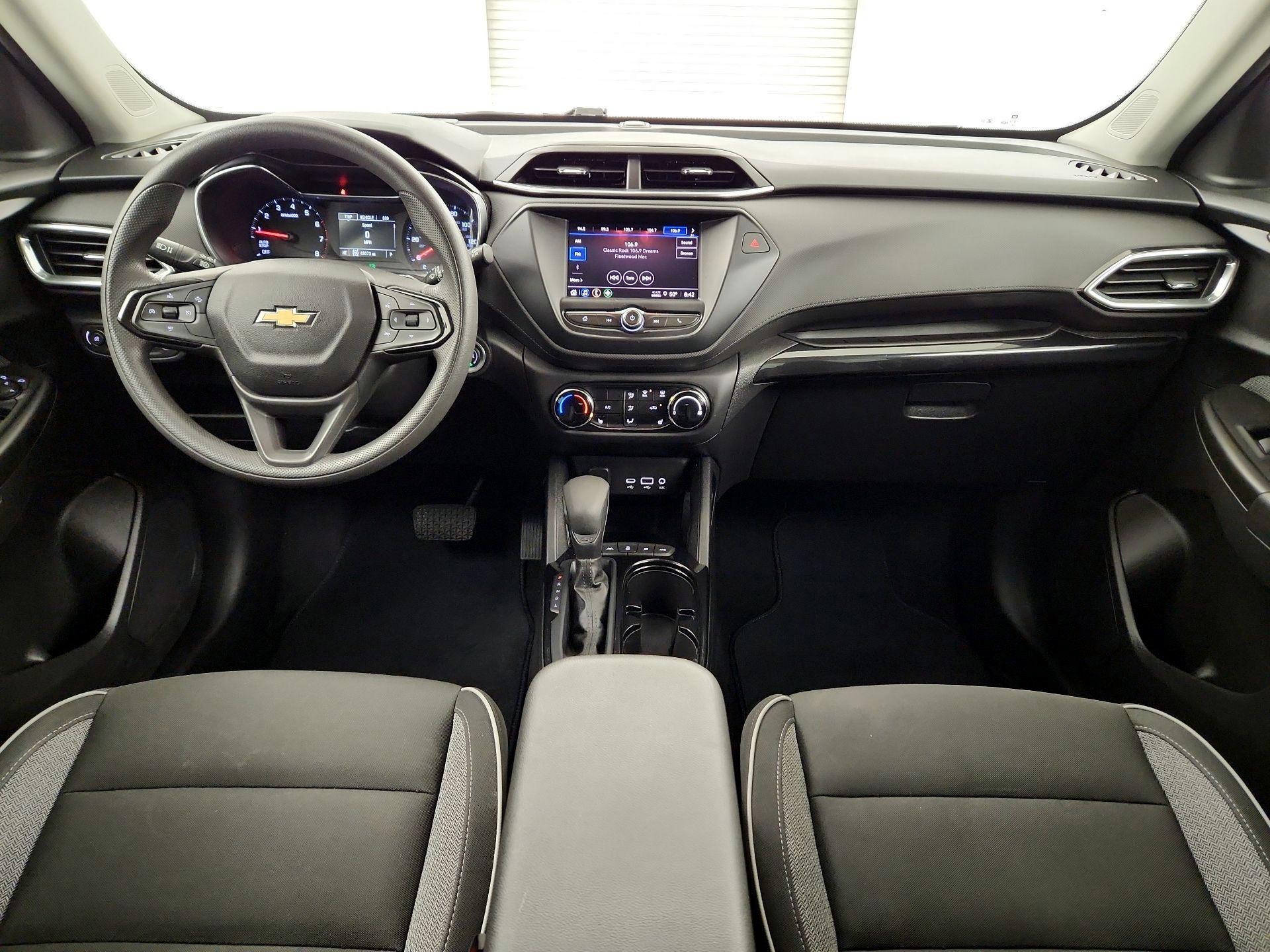 Thumbnail: 2021 Chevrolet TrailBlazer - 8