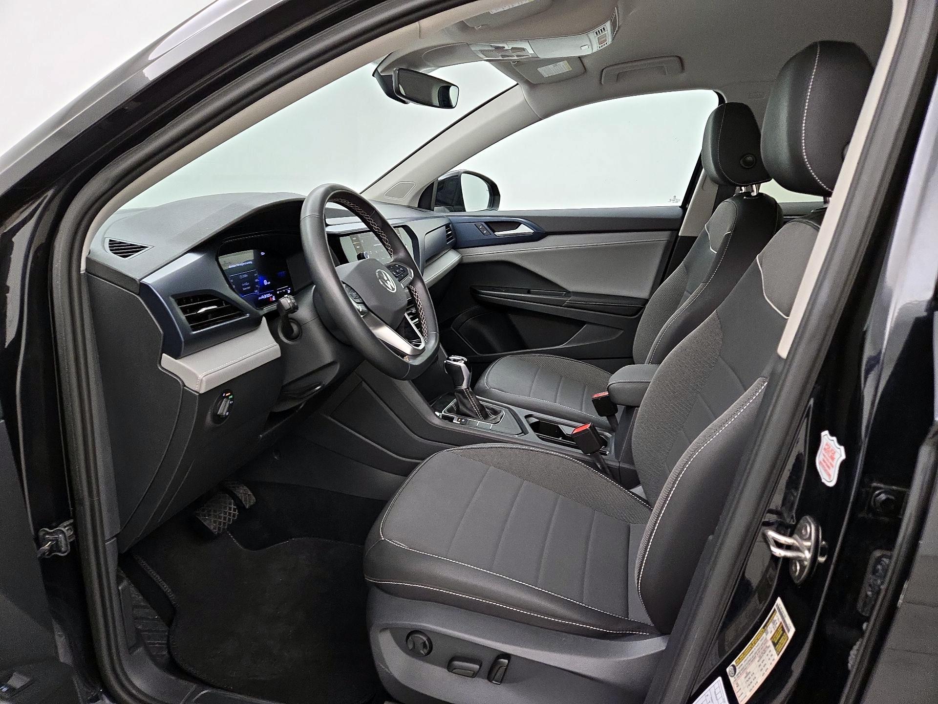 Thumbnail: 2024 Volkswagen Taos - 11