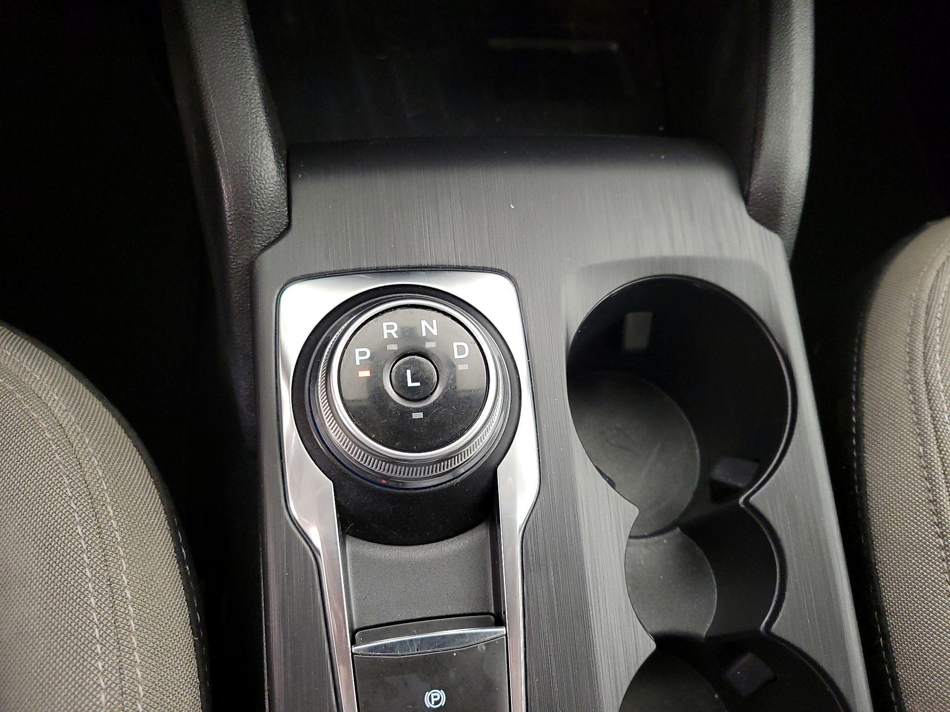 Thumbnail: 2022 Ford Escape - 17