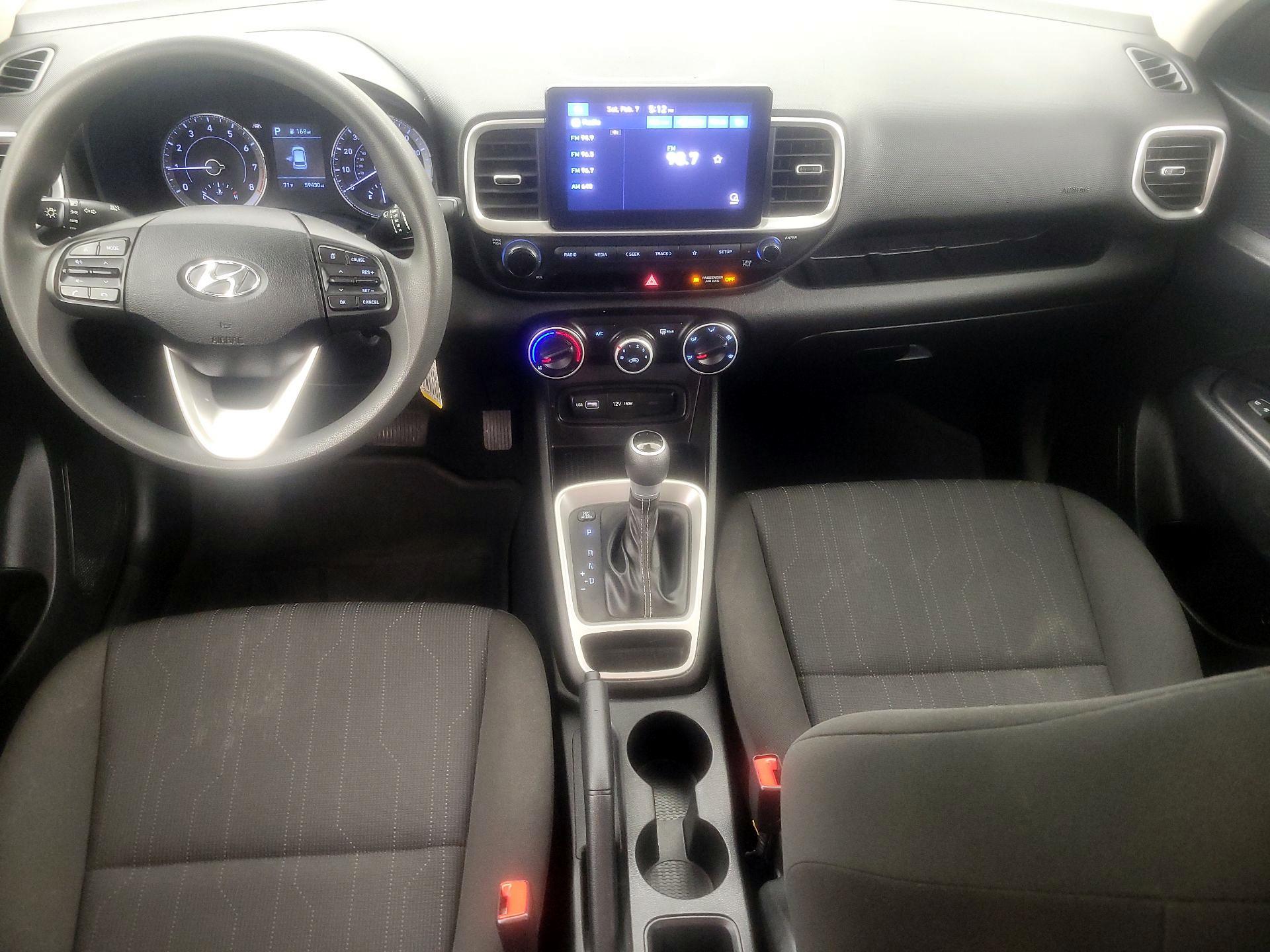 Thumbnail: 2022 Hyundai Venue - 9