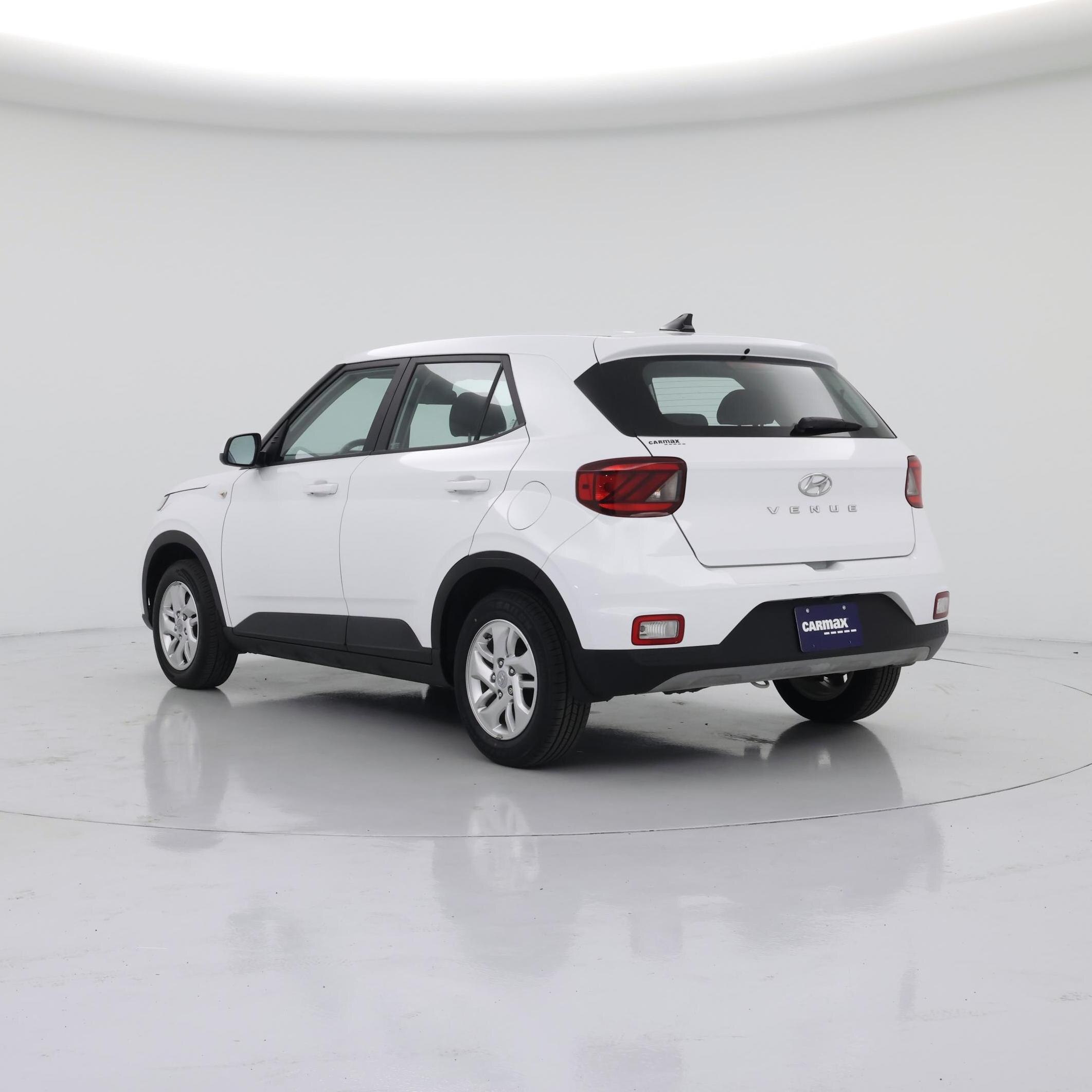 Thumbnail: 2022 Hyundai Venue - 2