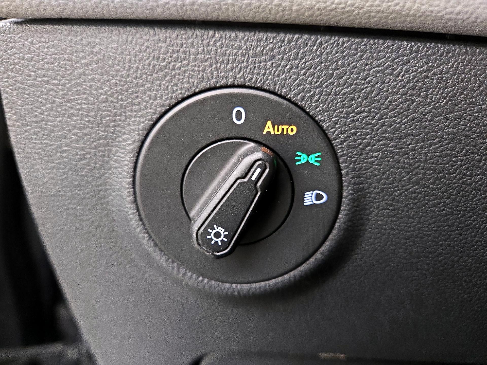 Thumbnail: 2024 Volkswagen Taos - 13