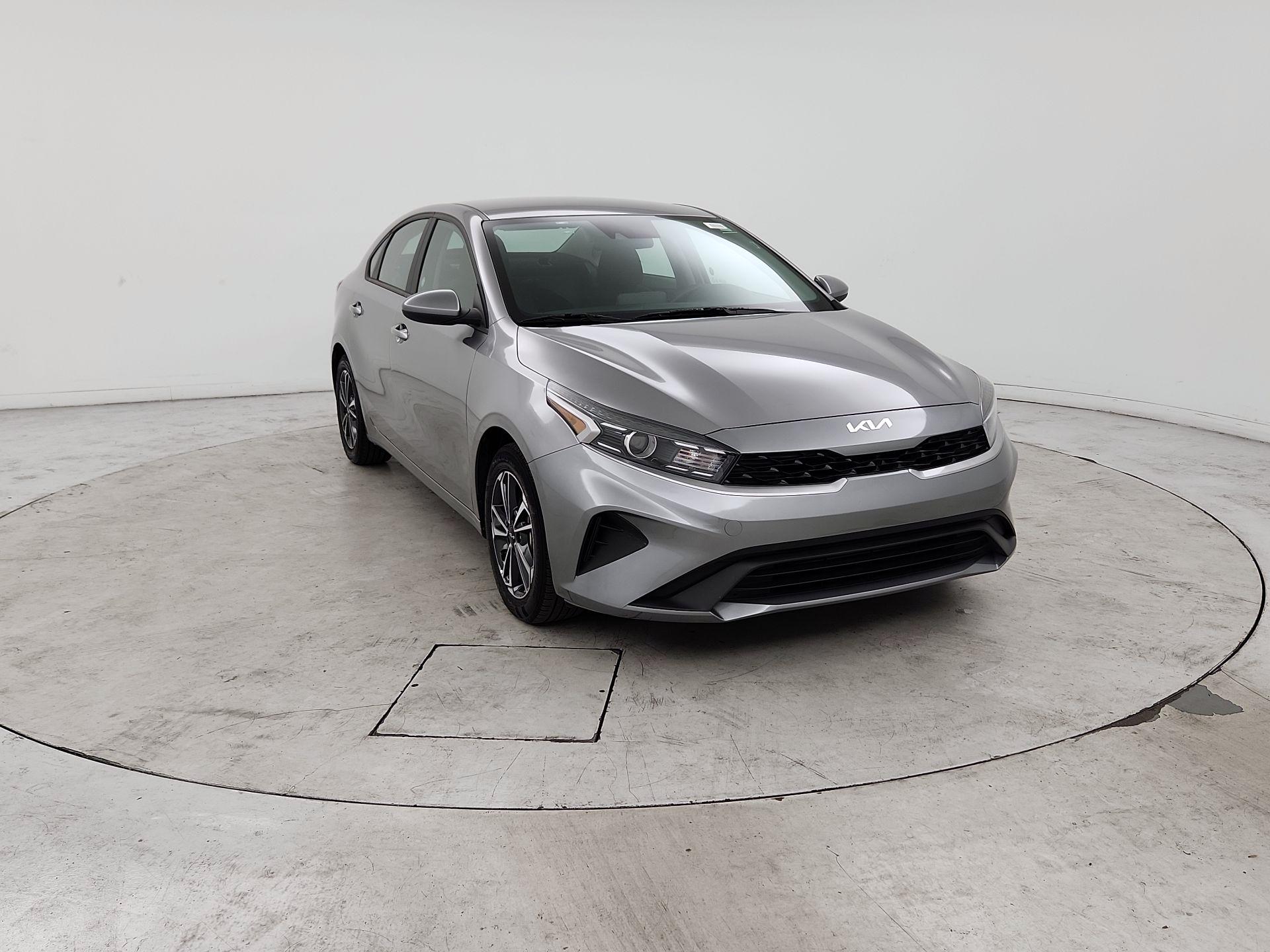 Thumbnail: 2024 Kia Forte - 1