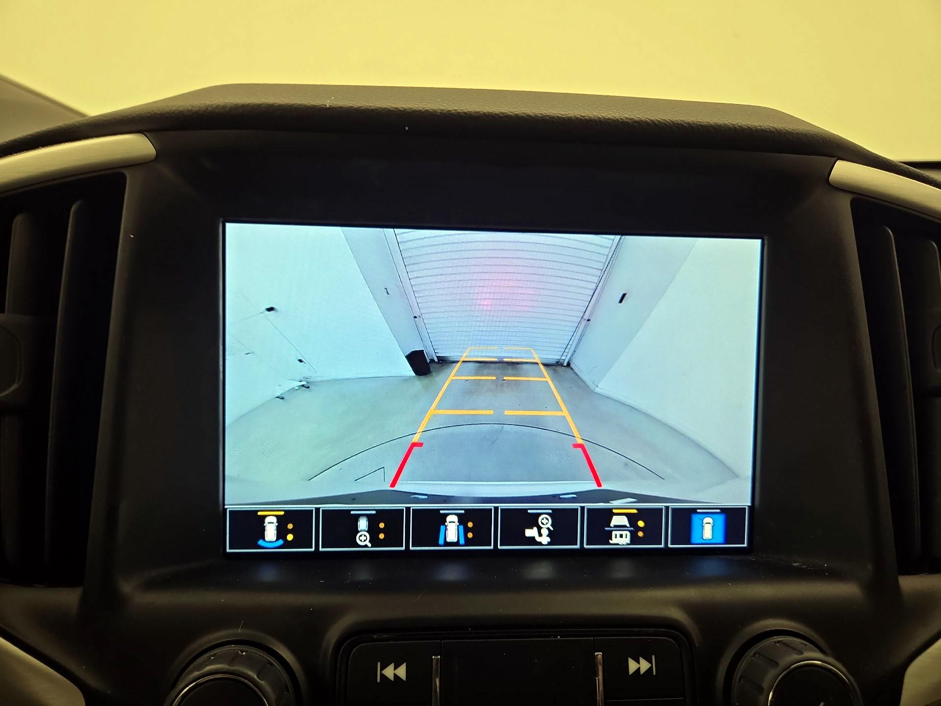 Thumbnail: 2022 GMC Terrain - 14