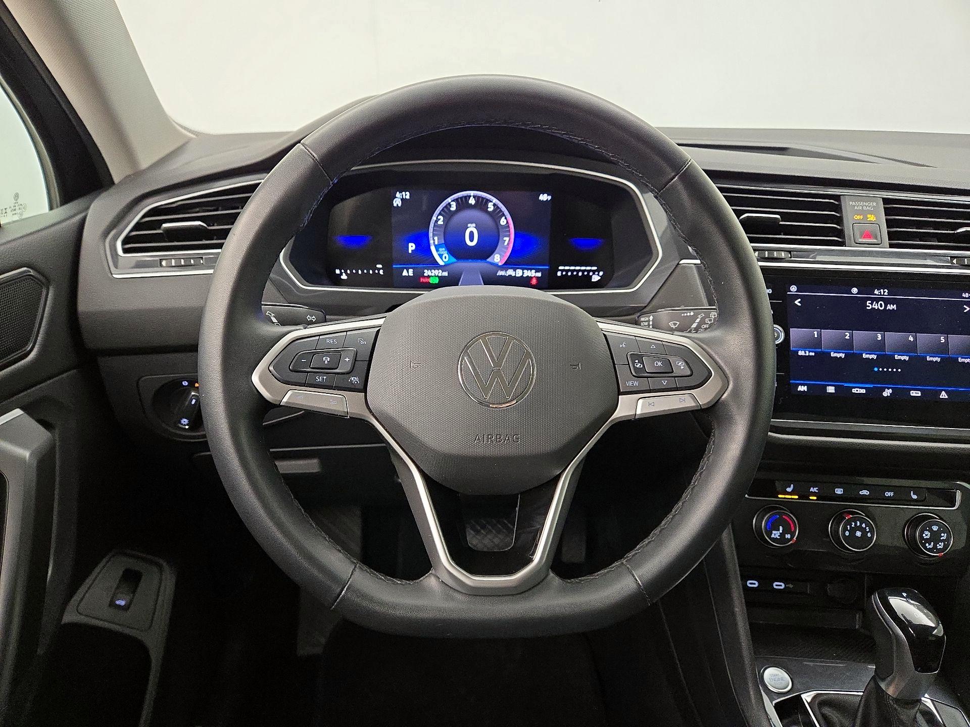 Thumbnail: 2024 Volkswagen Tiguan - 10