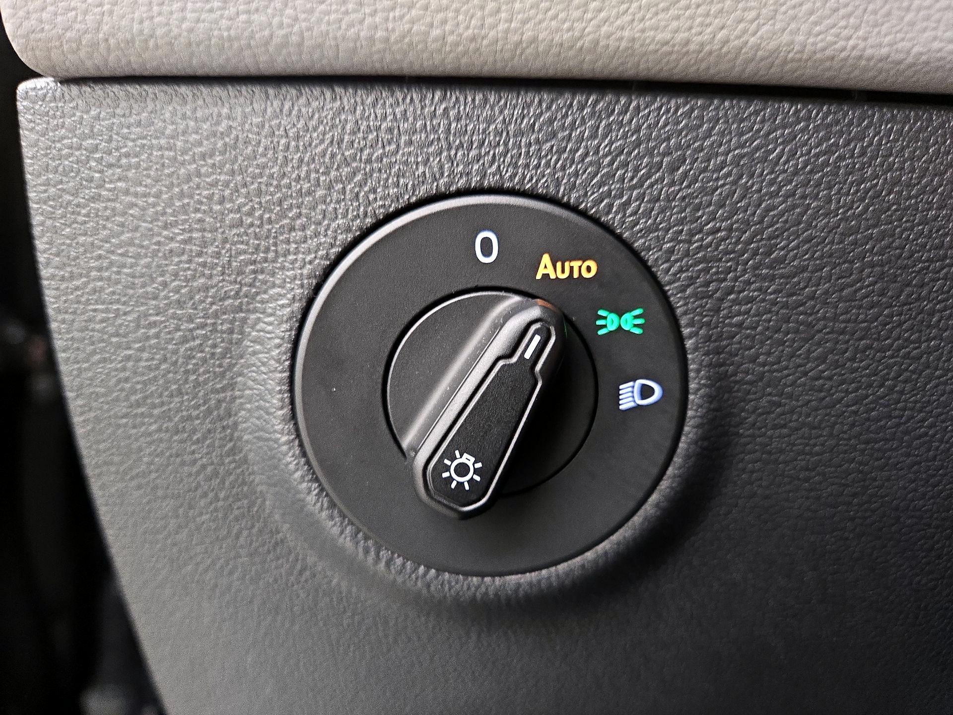 Thumbnail: 2024 Volkswagen Taos - 13