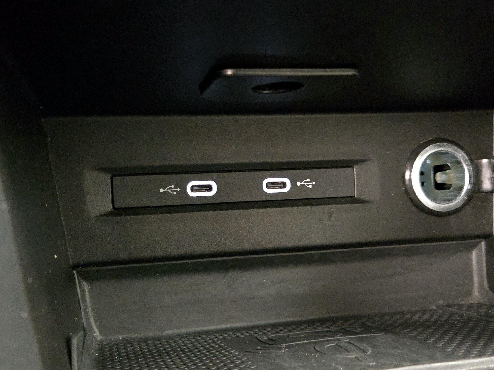 Thumbnail: 2024 Volkswagen Taos - 18