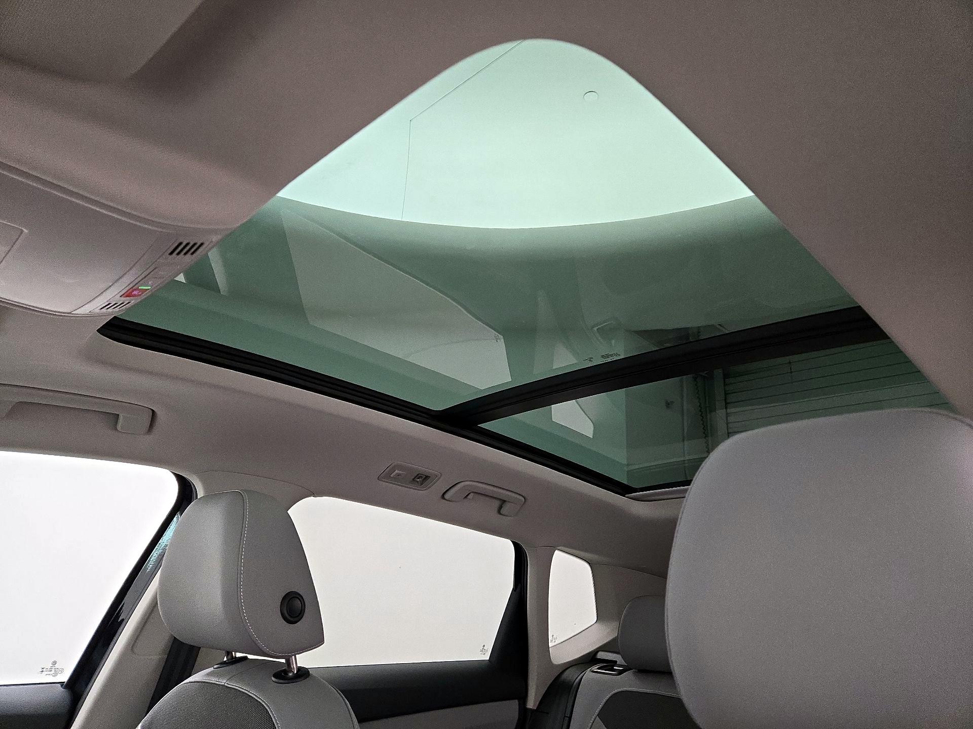 Thumbnail: 2024 Volkswagen Taos - 19