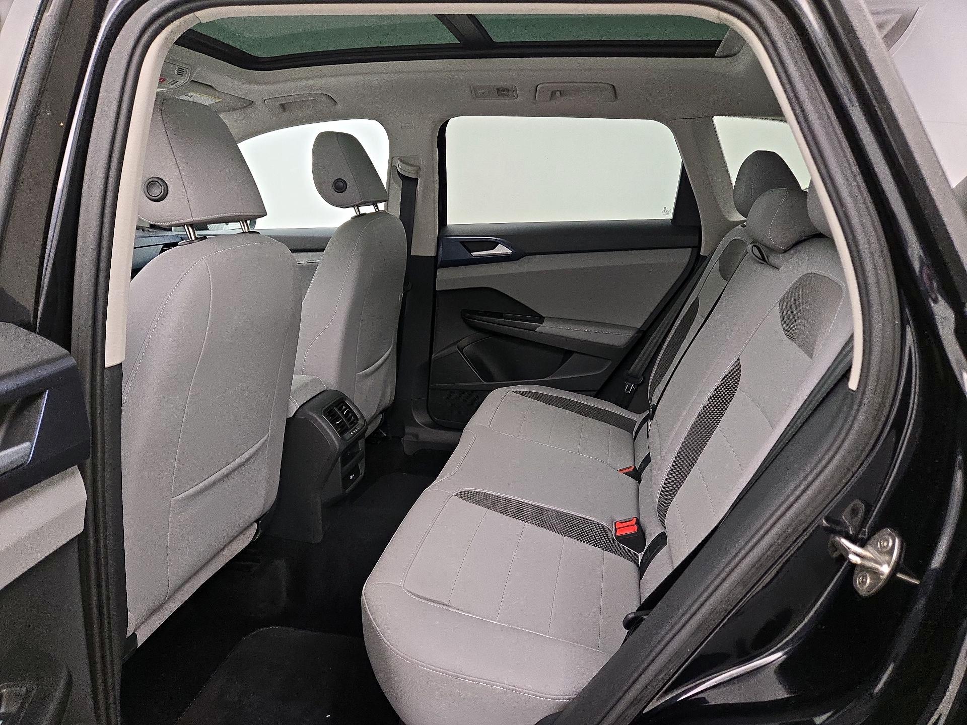 Thumbnail: 2024 Volkswagen Taos - 20