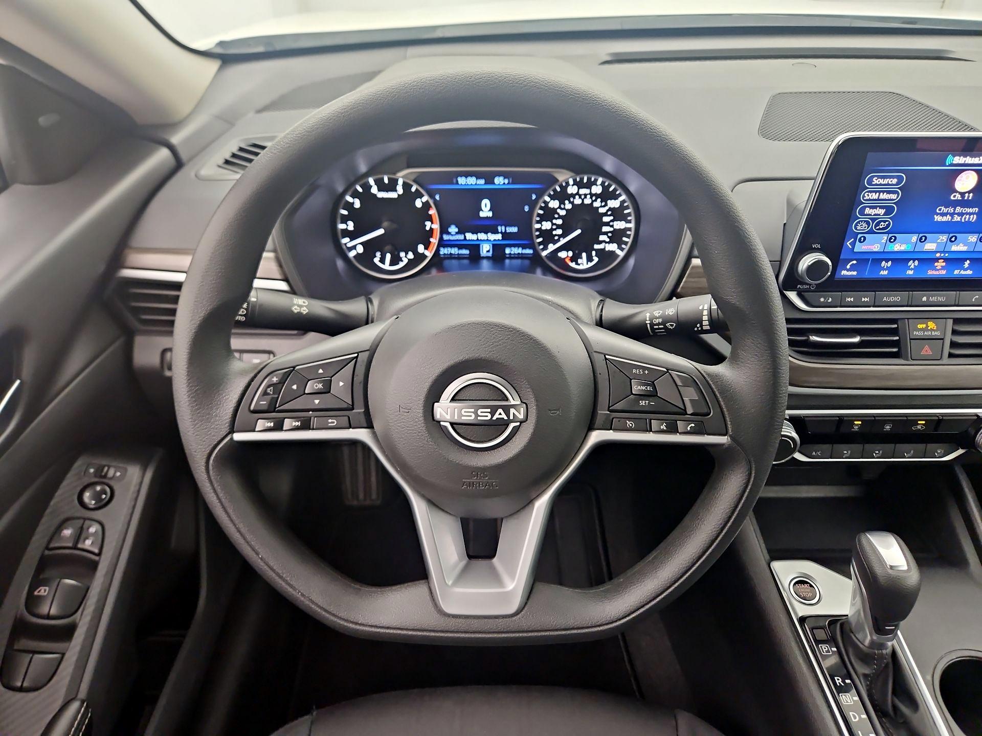 Thumbnail: 2025 Nissan Altima - 10