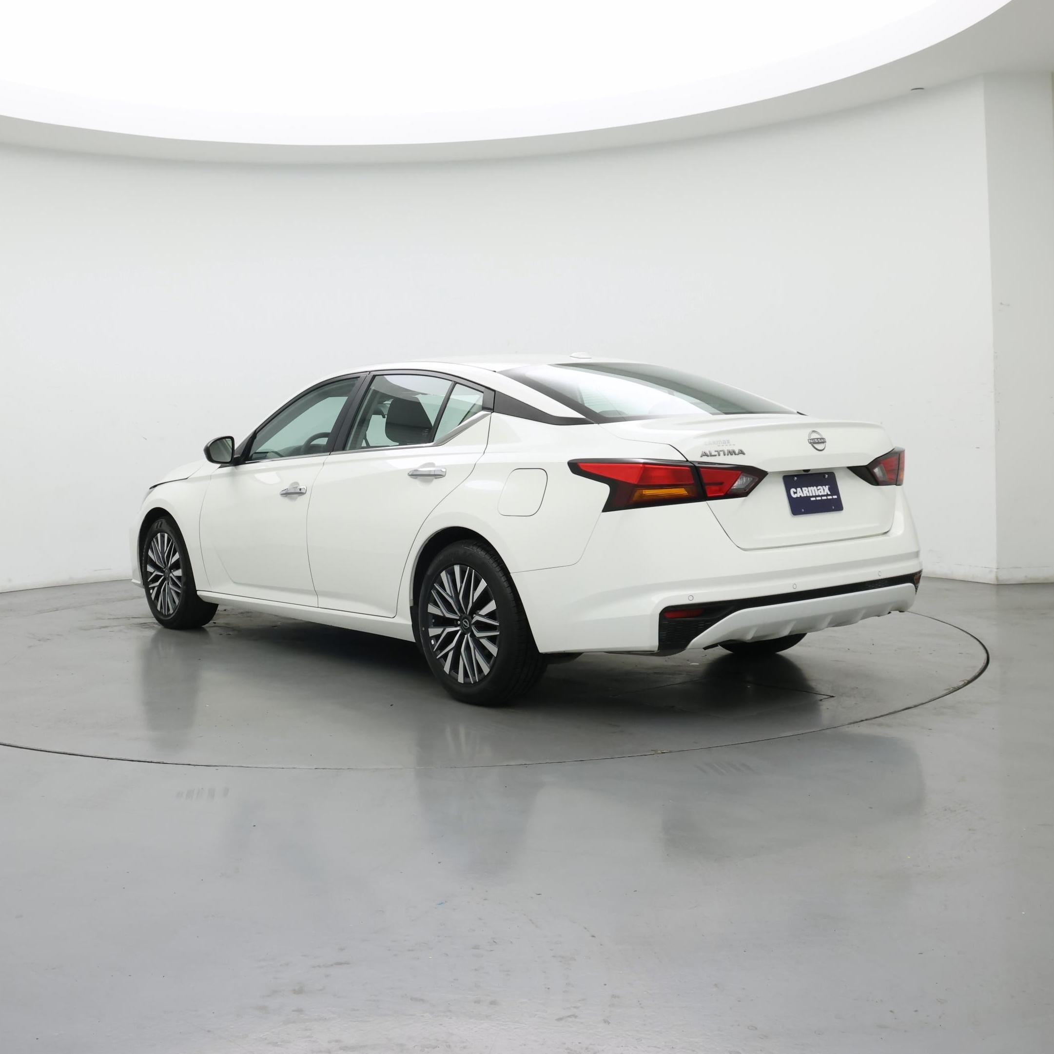 Thumbnail: 2025 Nissan Altima - 2