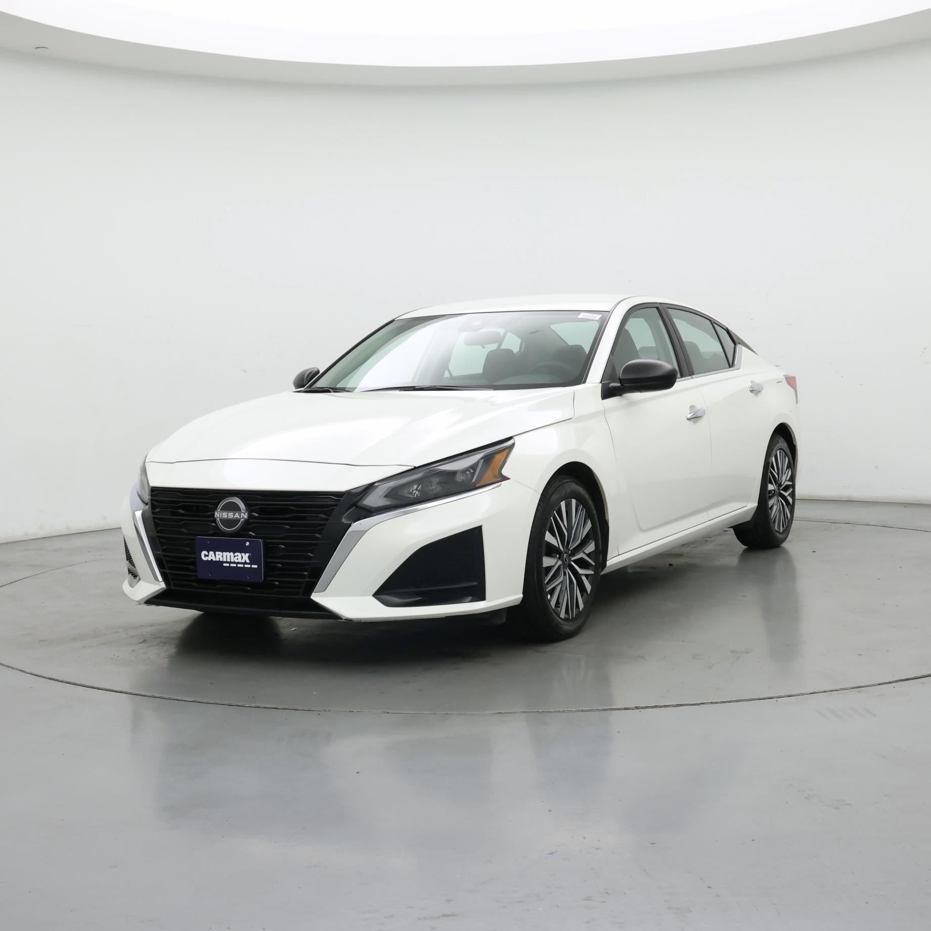 Thumbnail: 2025 Nissan Altima - 4