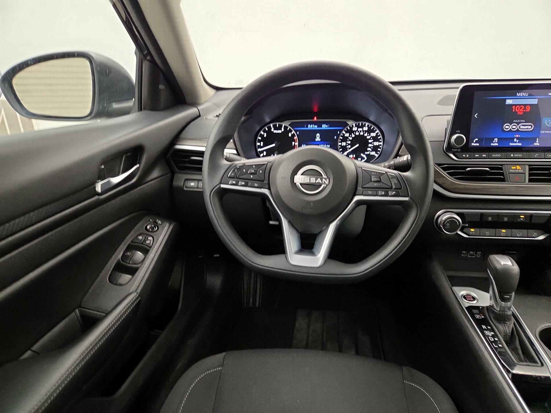 Thumbnail: 2025 Nissan Altima - 10