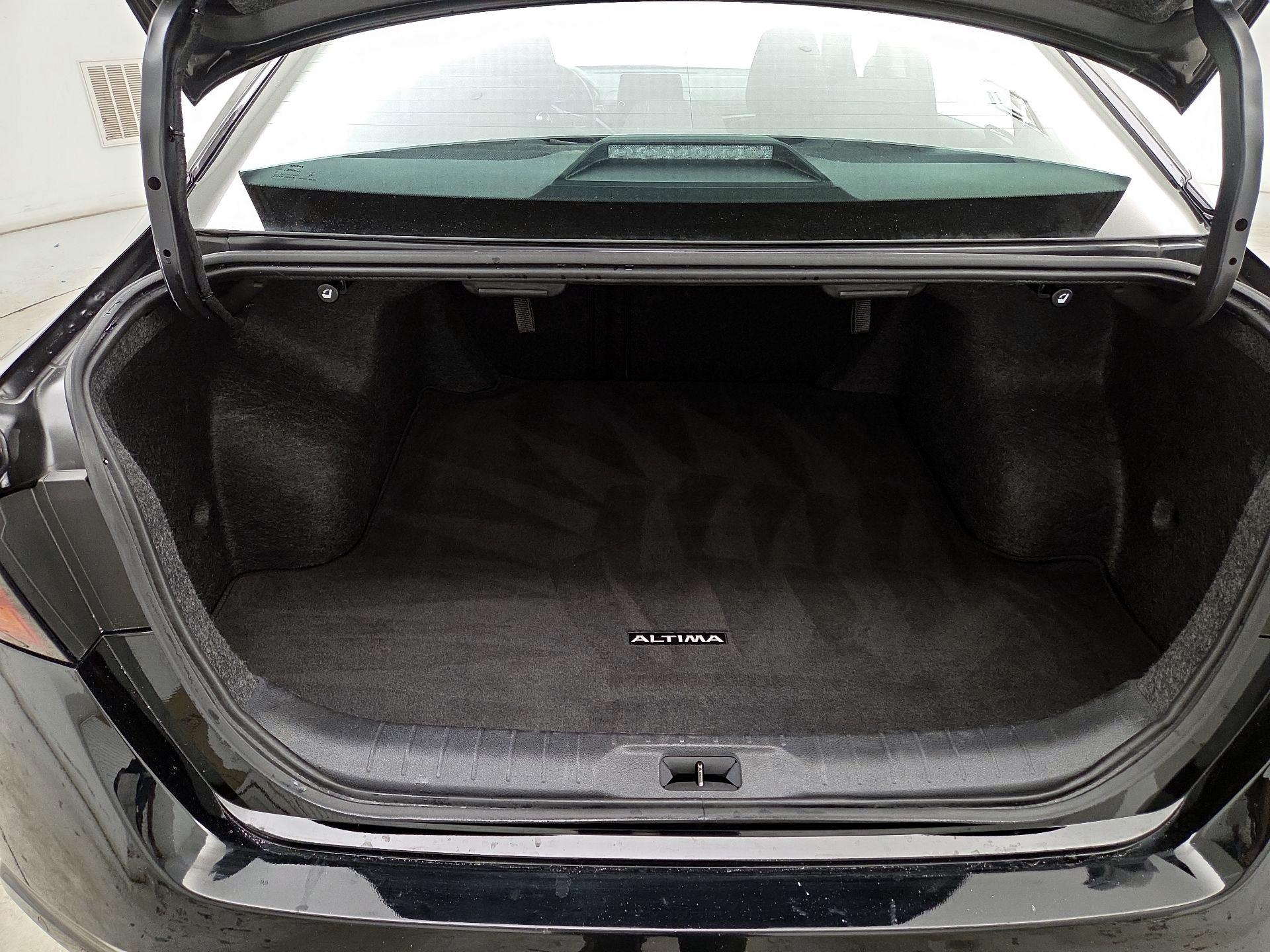 Thumbnail: 2025 Nissan Altima - 20