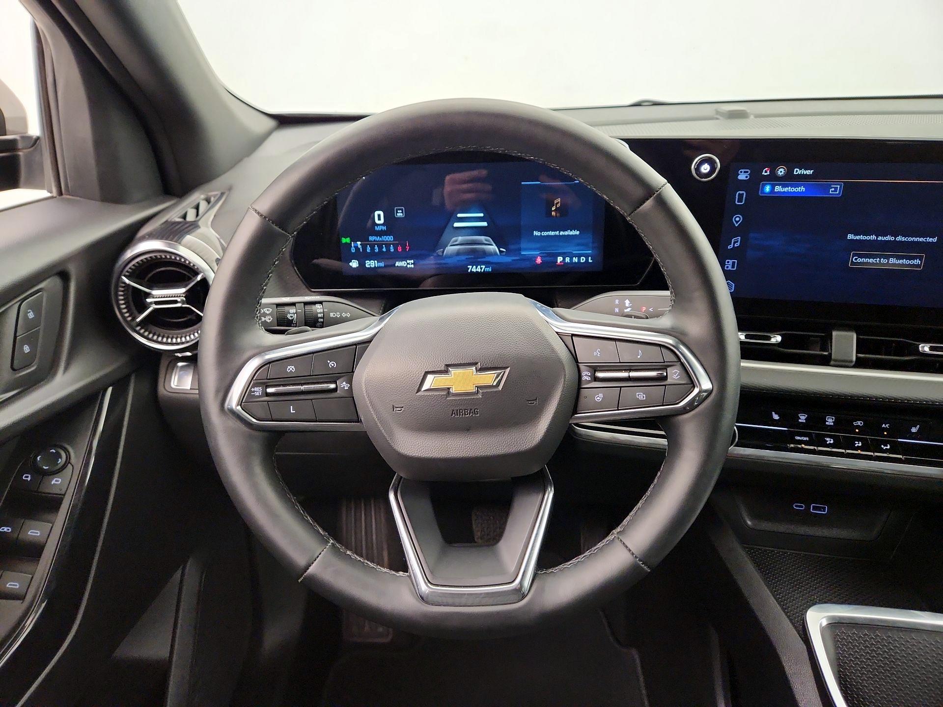 Thumbnail: 2025 Chevrolet Equinox - 10