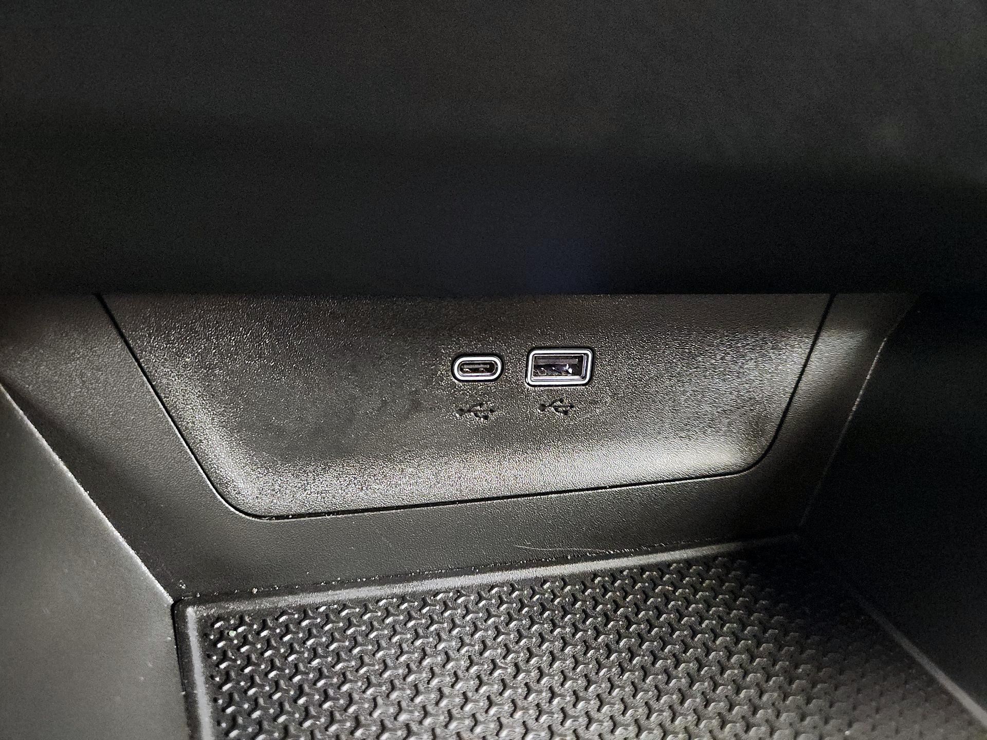 Thumbnail: 2025 Chevrolet Equinox - 17