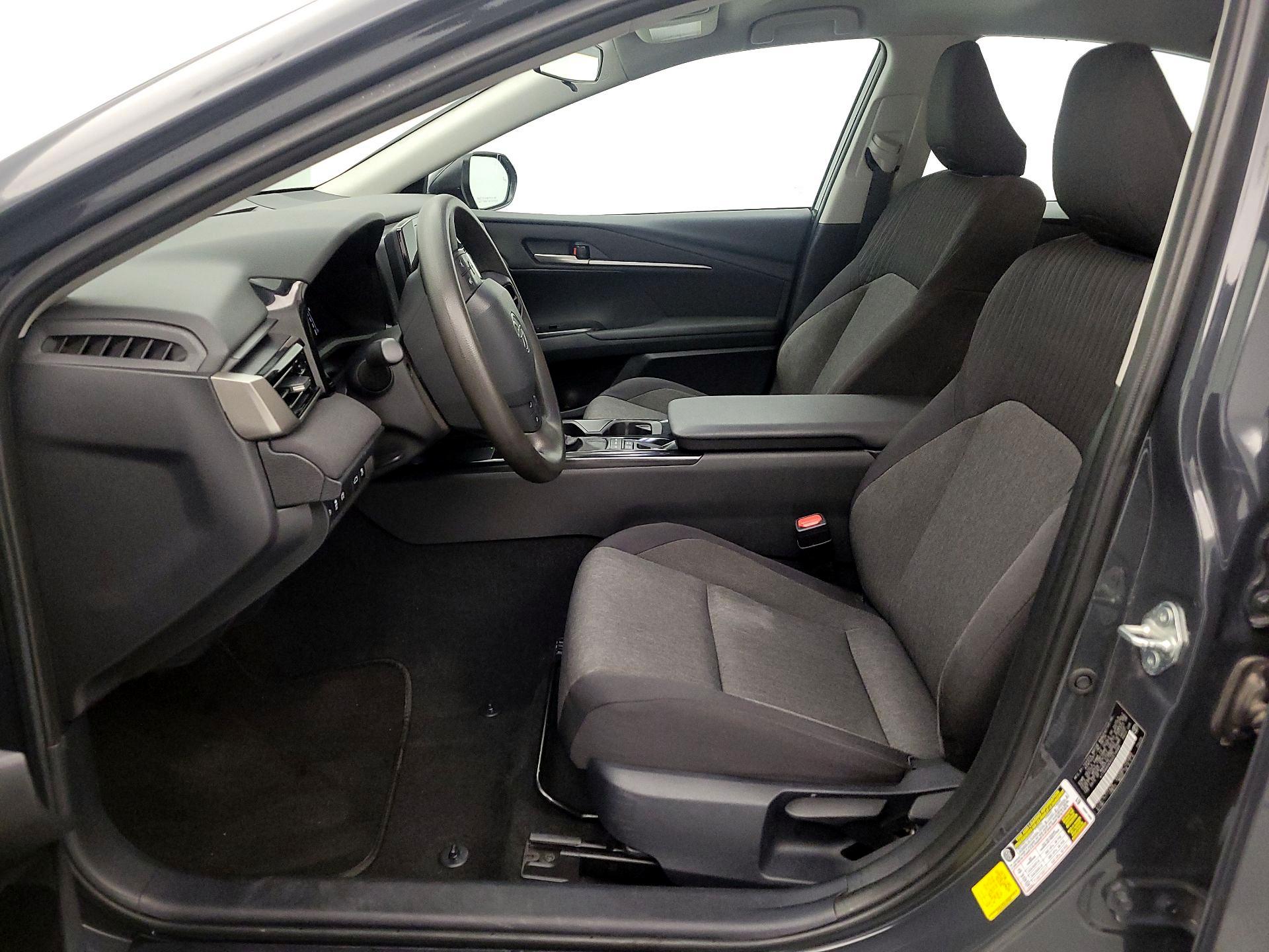 Thumbnail: 2025 Toyota Camry - 11