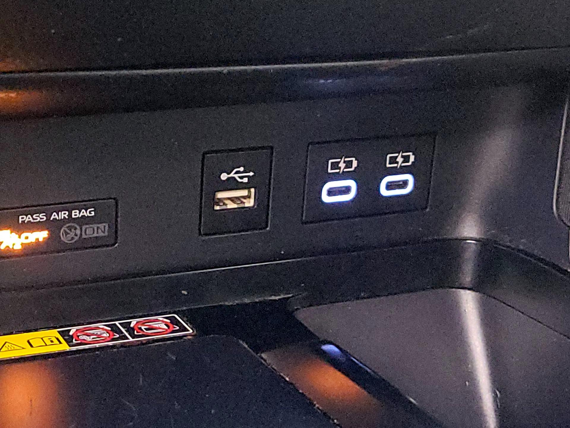 Thumbnail: 2025 Toyota Camry - 18