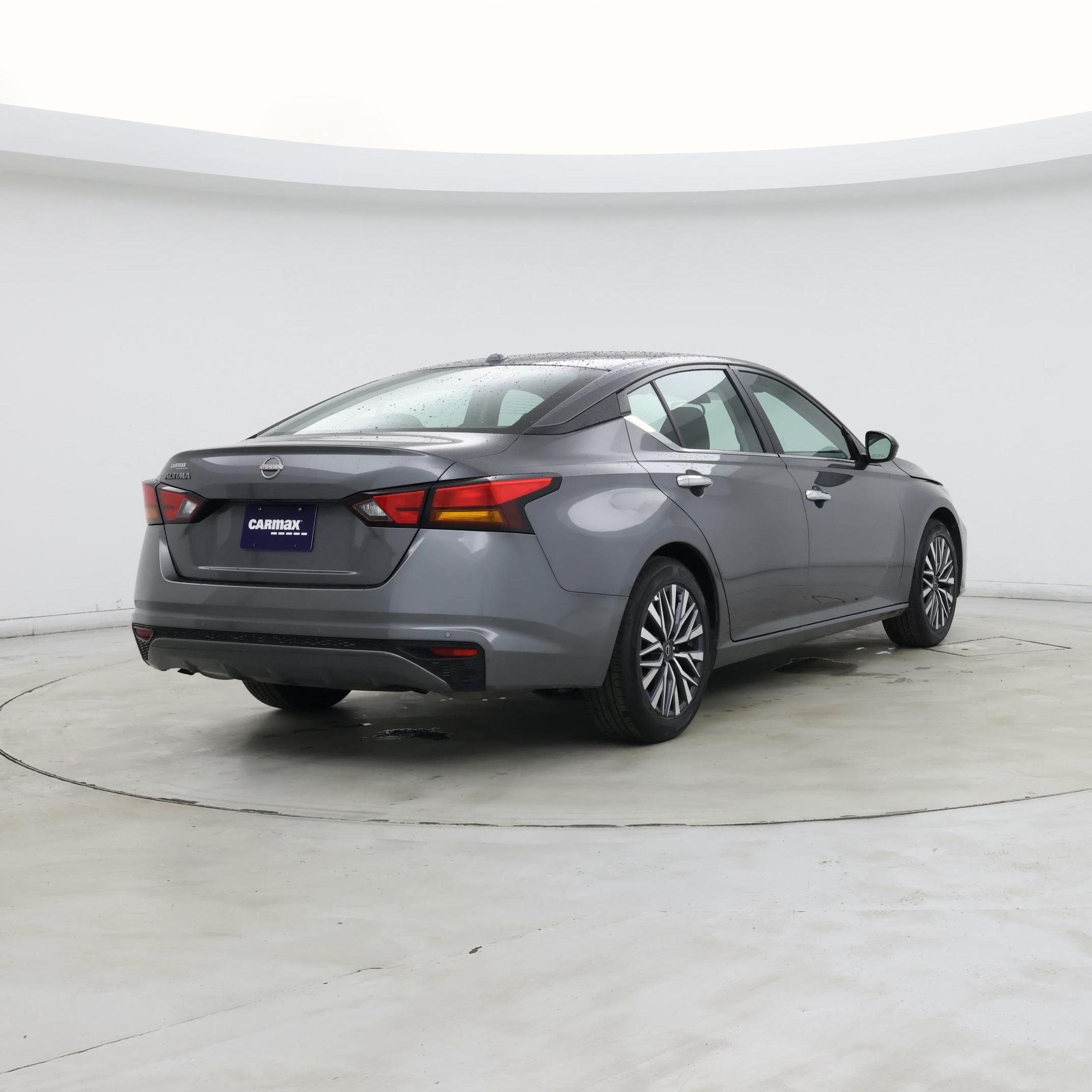 Thumbnail: 2025 Nissan Altima - 8