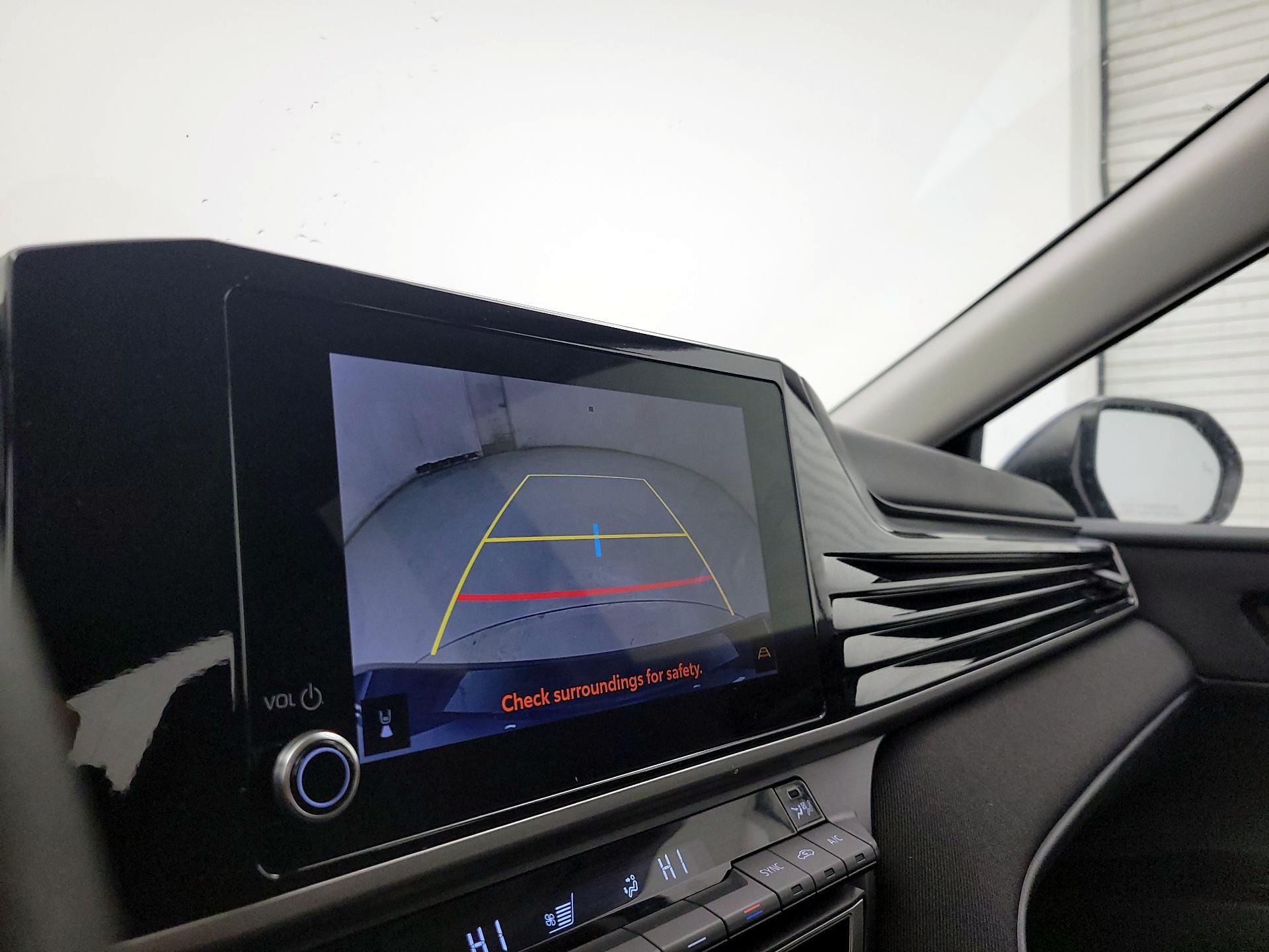 Thumbnail: 2025 Toyota Camry - 14