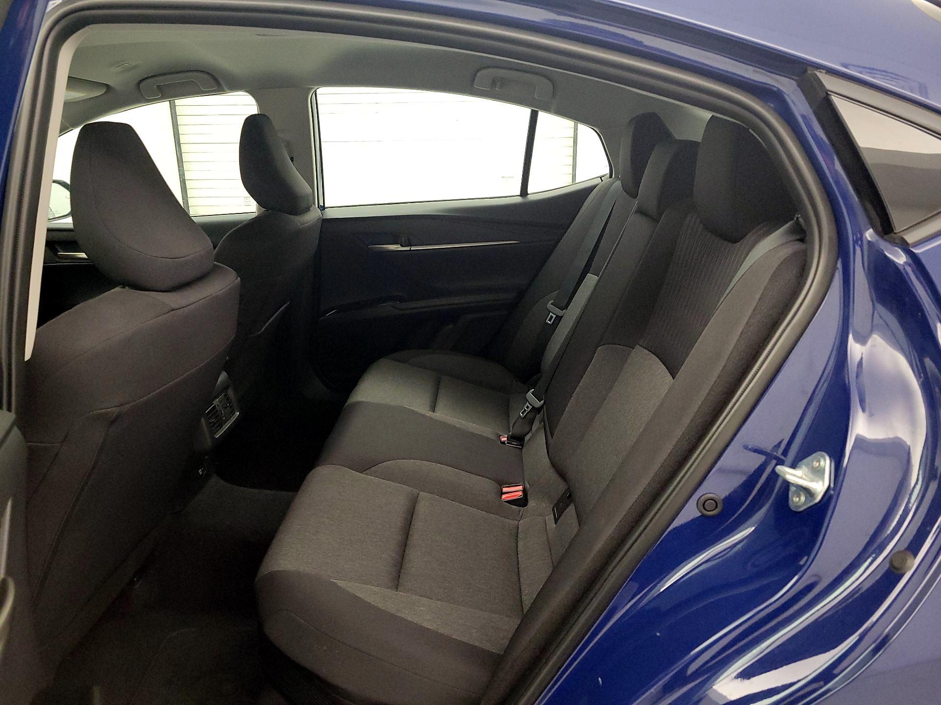 Thumbnail: 2025 Toyota Camry - 19